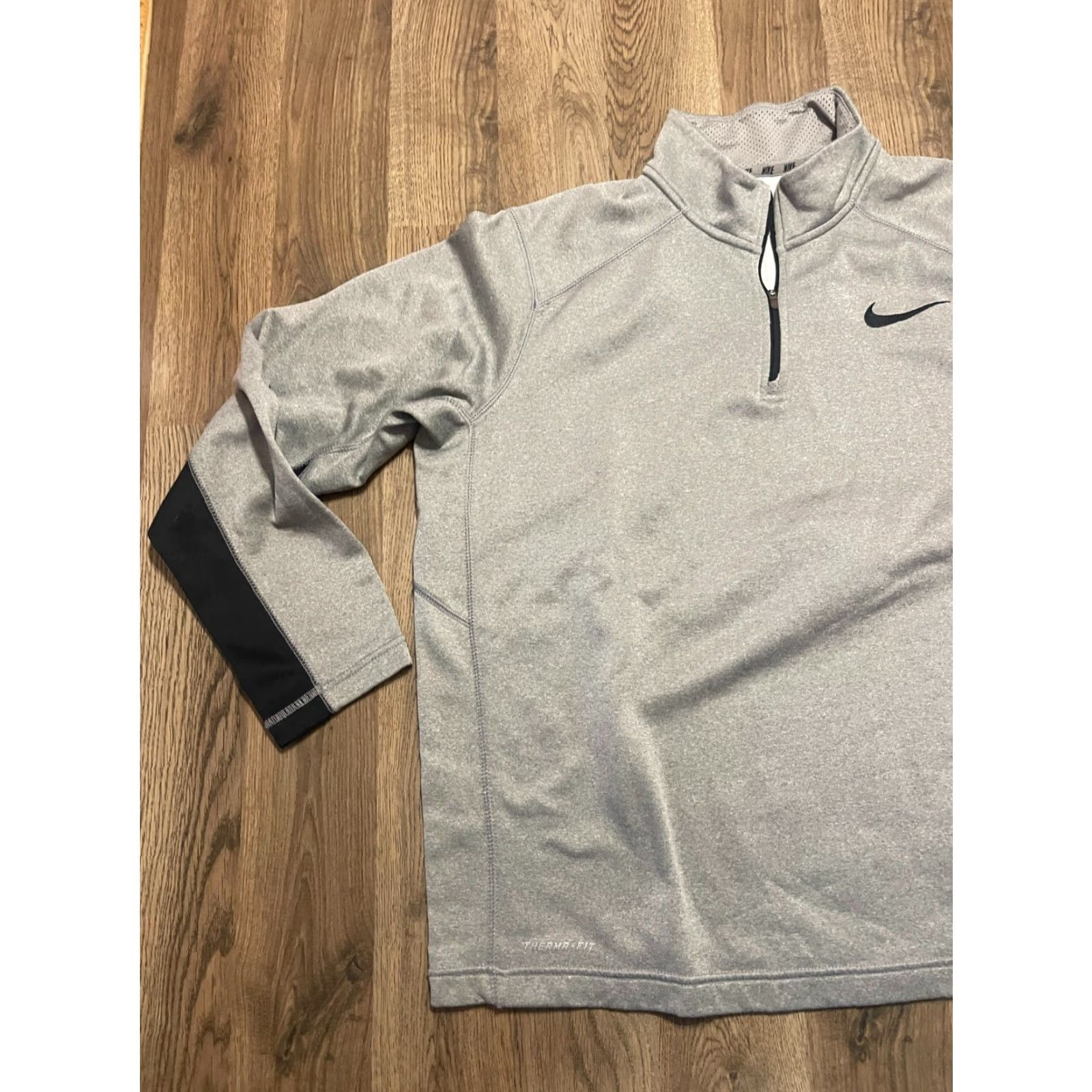 Nike Nike Sweater Mens Large Gray 1/4 Zip Pullover Therma Fit Logo Knit Casual Size US L / EU 52-54 / 3 - 3 Thumbnail