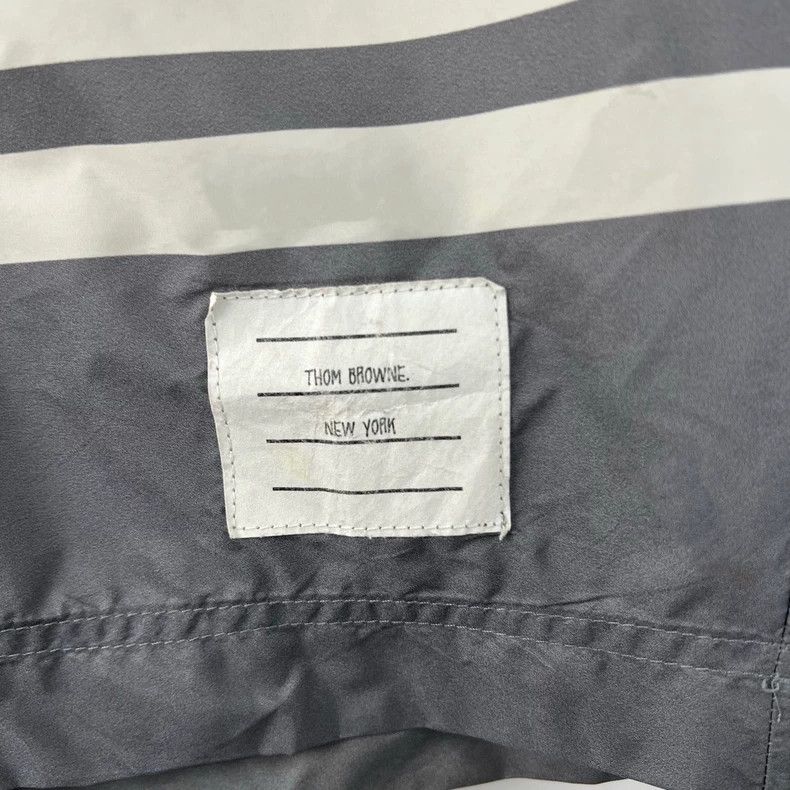 Thom Browne Thom Browne size 2 Nylon shorts Size US 40 / EU 56 - 3 Thumbnail