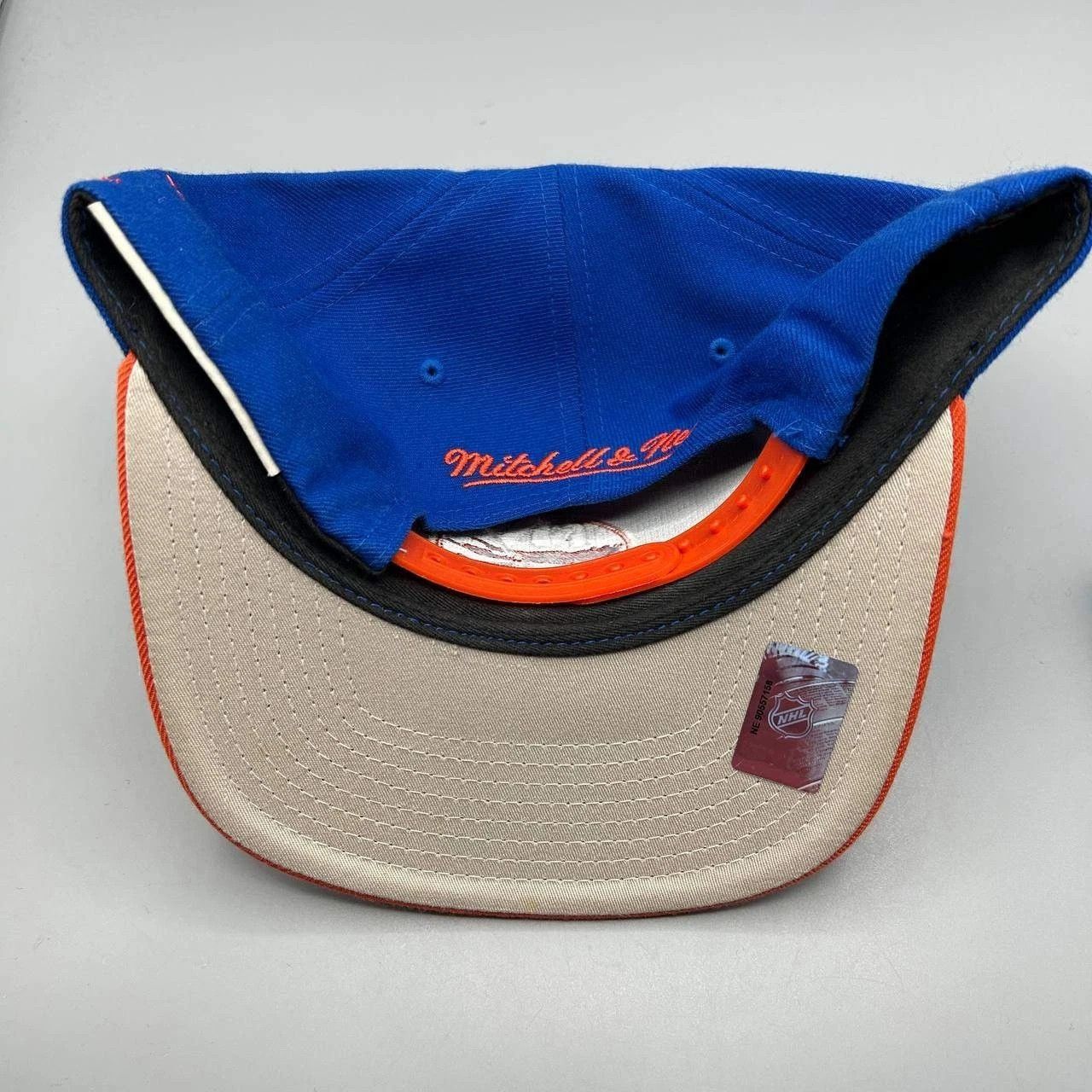 Mitchell & Ness New York Islanders Hat Men Mitchell & Ness Snap Back Wool Size ONE SIZE - 3 Thumbnail
