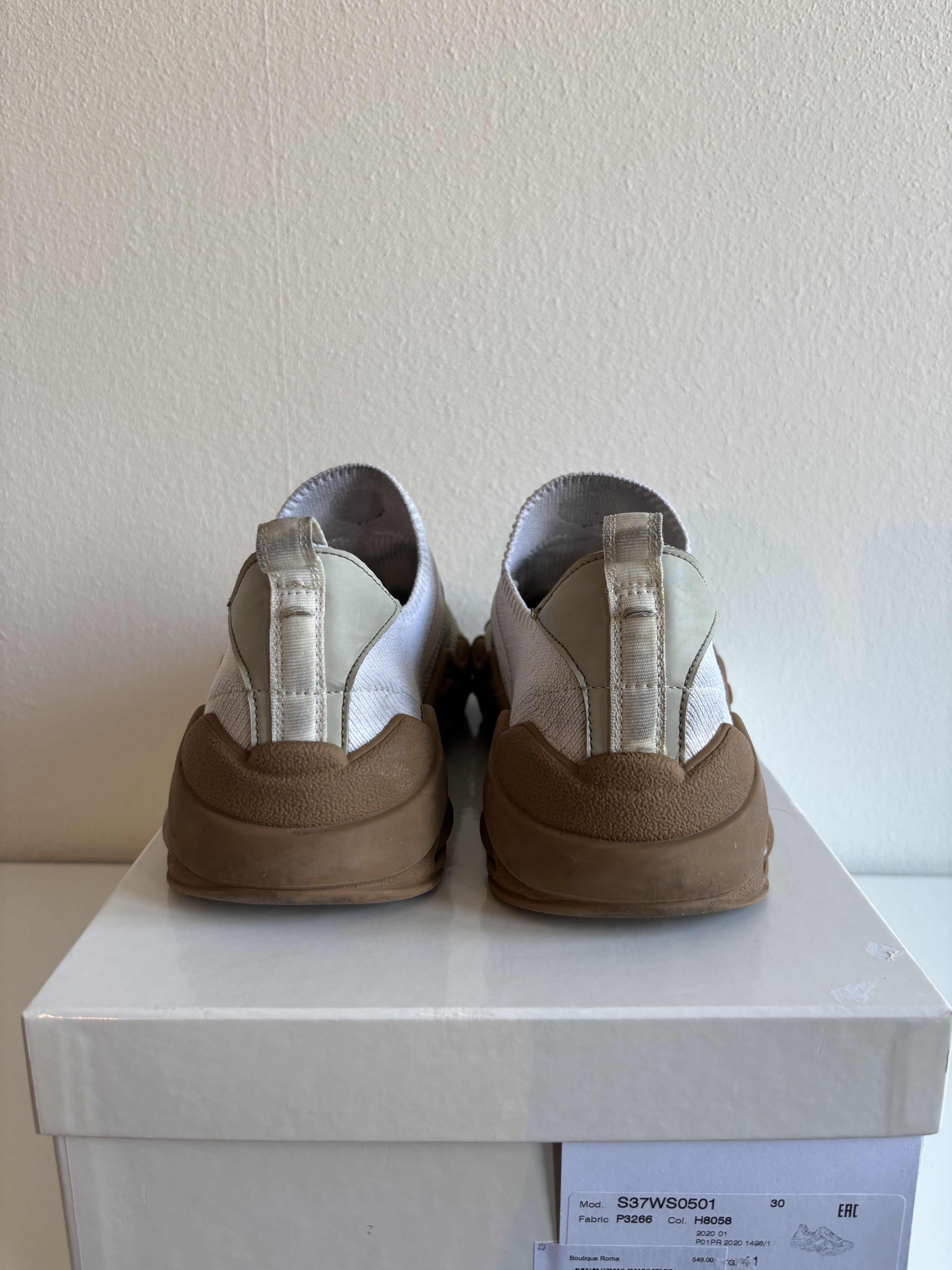 Maison Margiela Maison Margiela Future Laceless Sneaker Size US 8 / EU 41 - 2 Thumbnail