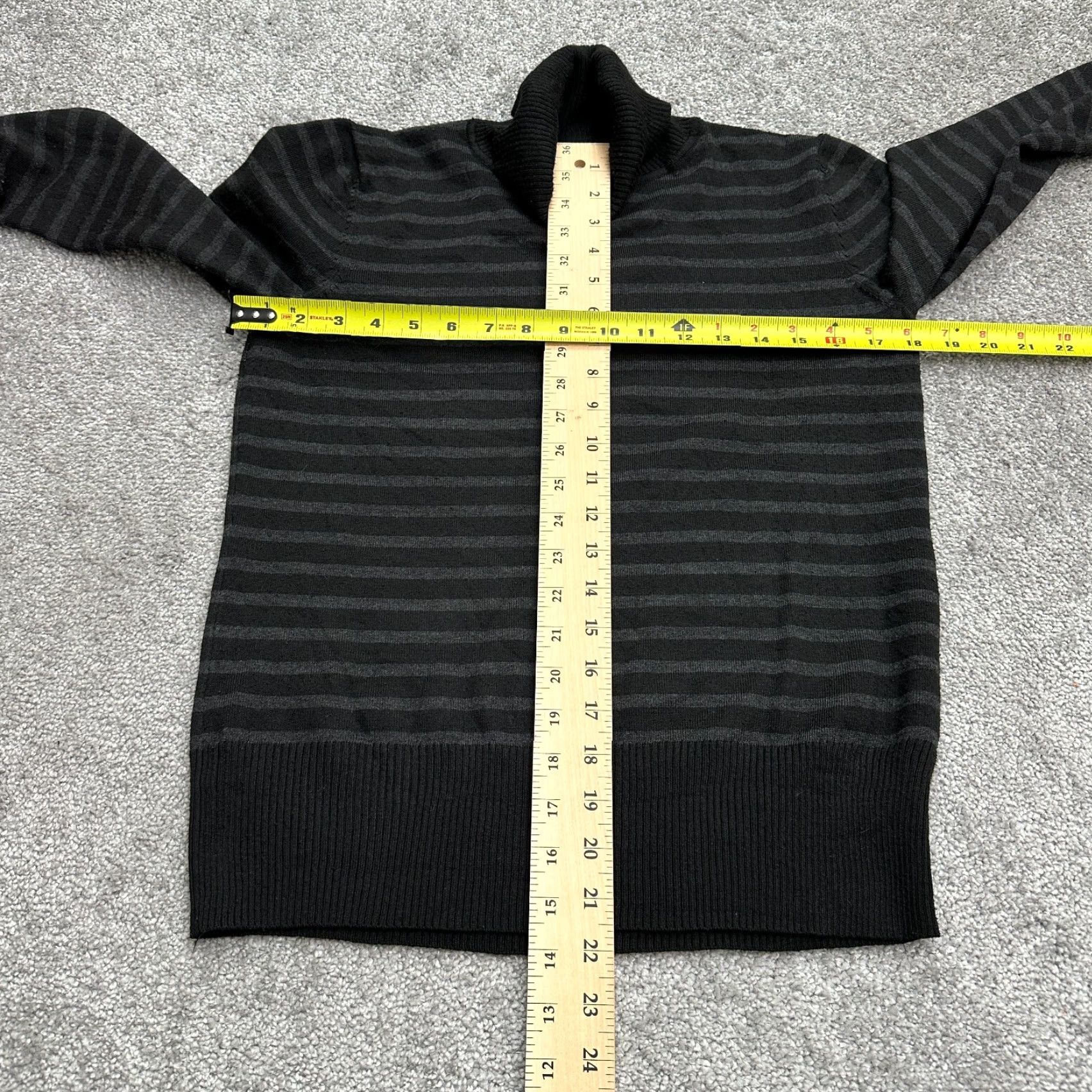 Vintage Cupio Turtleneck Pullover Sweater Womens M Black Striped Knit Button Casual Sleeve Long Sleeve Knit Style Regular Fit Polyester Rayon Coupon? Size M / US 6-8 / IT 42-44 - 7 Thumbnail