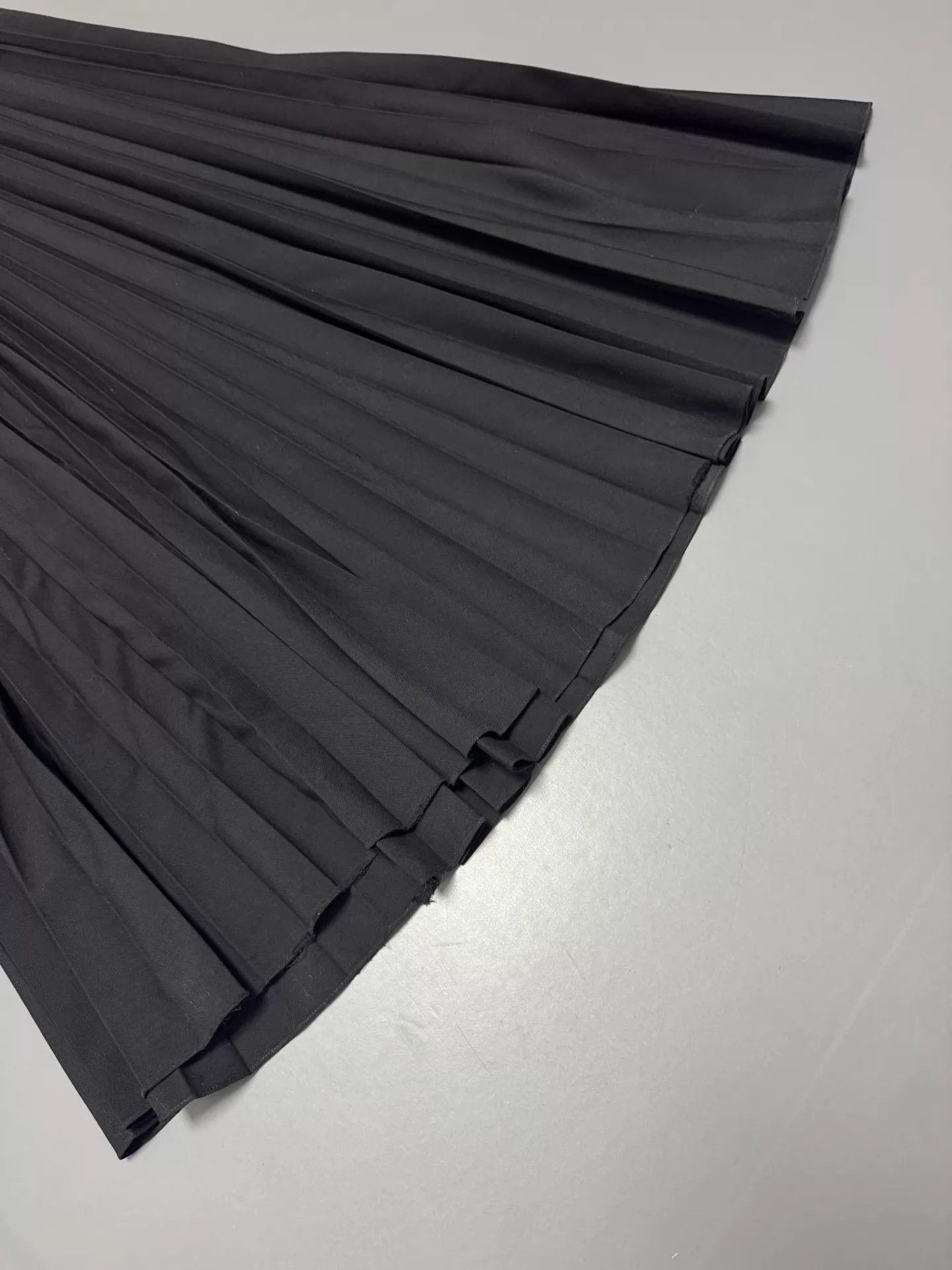 Vetements Vetements 21 Pleated Floor-Length Skirt M 9.9/10 Size M / US 6-8 / IT 42-44 - 6 Thumbnail
