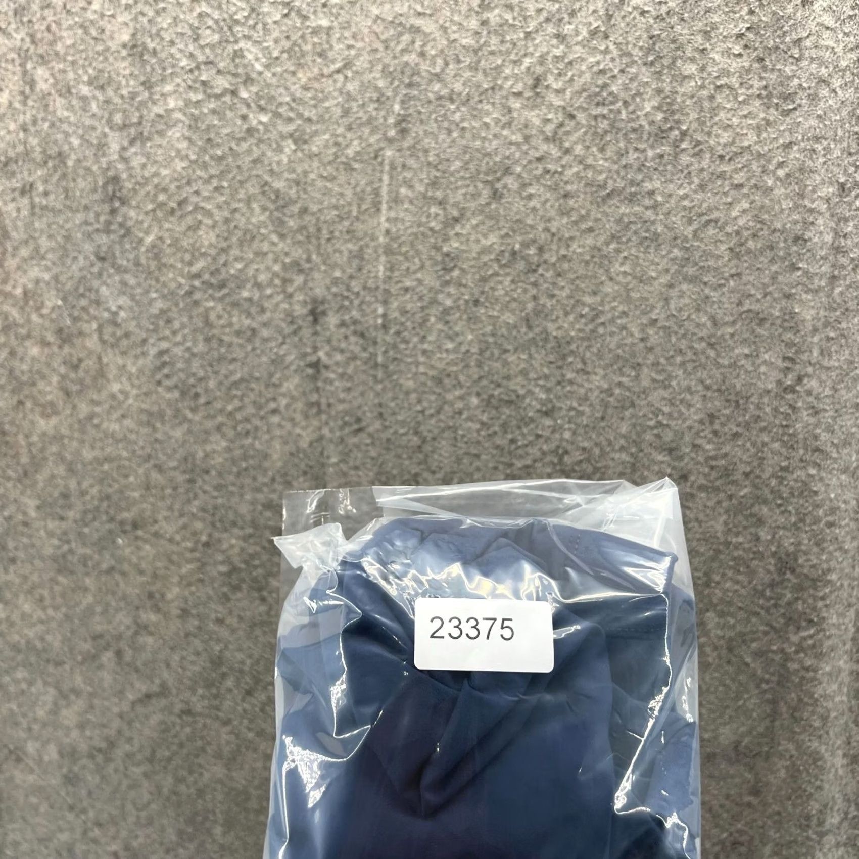 Under Armour Under Armour Shorts Men 36 Blue Flat Front Chino Heatgear Loose Fit Golf 8in Inseam Casual Travel Casual Mens Size US 36 / EU 52 - 7 Thumbnail