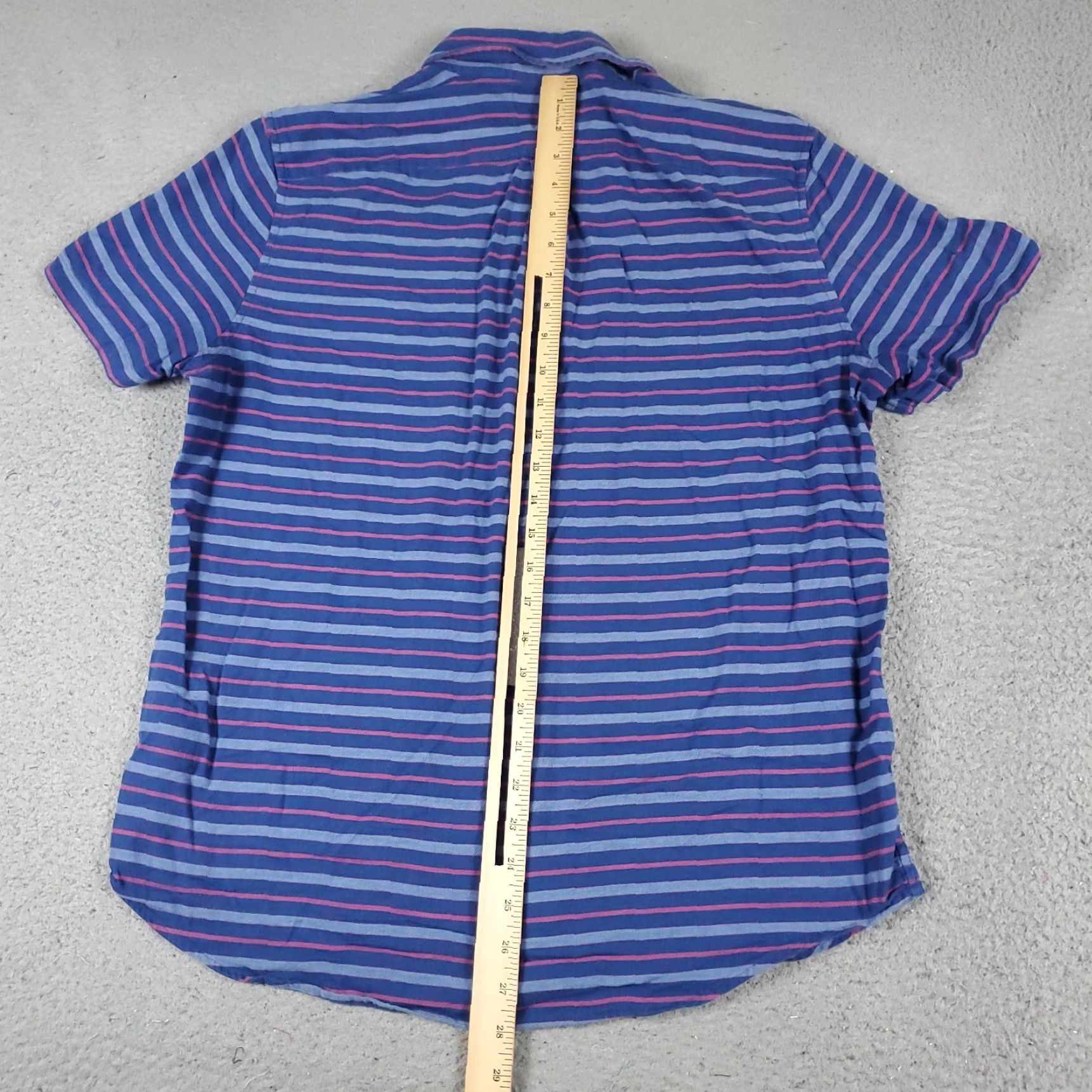 Vineyard Vines Vineyard Vines Shirt Mens Medium Blue Striped Whale Button-Down Short Sleeve Cotton Classic Preppy American Mens Size US M / EU 48-50 / 2 - 3 Thumbnail