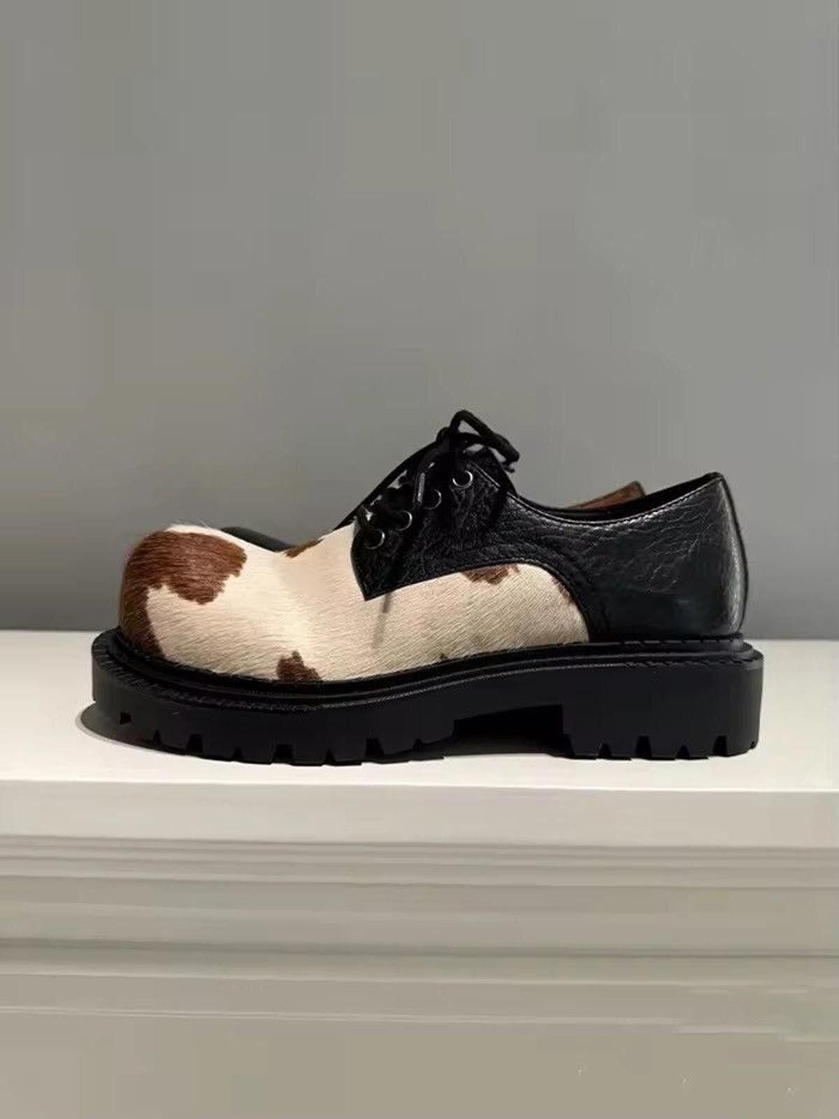 Vintage Unique Cow Print and Black Leather Chunky Shoes Size US 10 / EU 43 - 5 Thumbnail