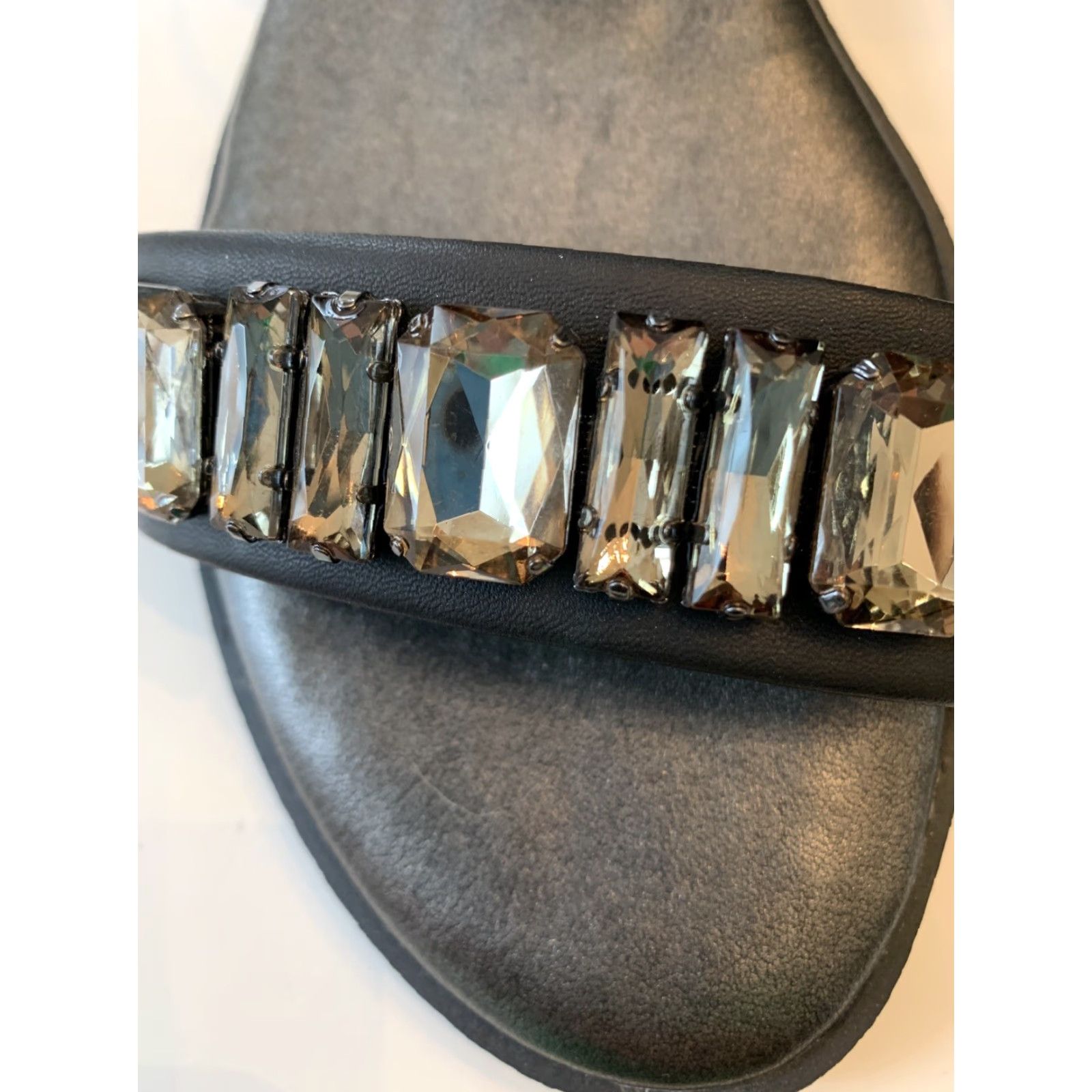 Vintage 9M E Collection Women's Sandals "ES Diamond" Black Faux Leather Bejeweled Flat Size US 9 / IT 39 - 3 Thumbnail