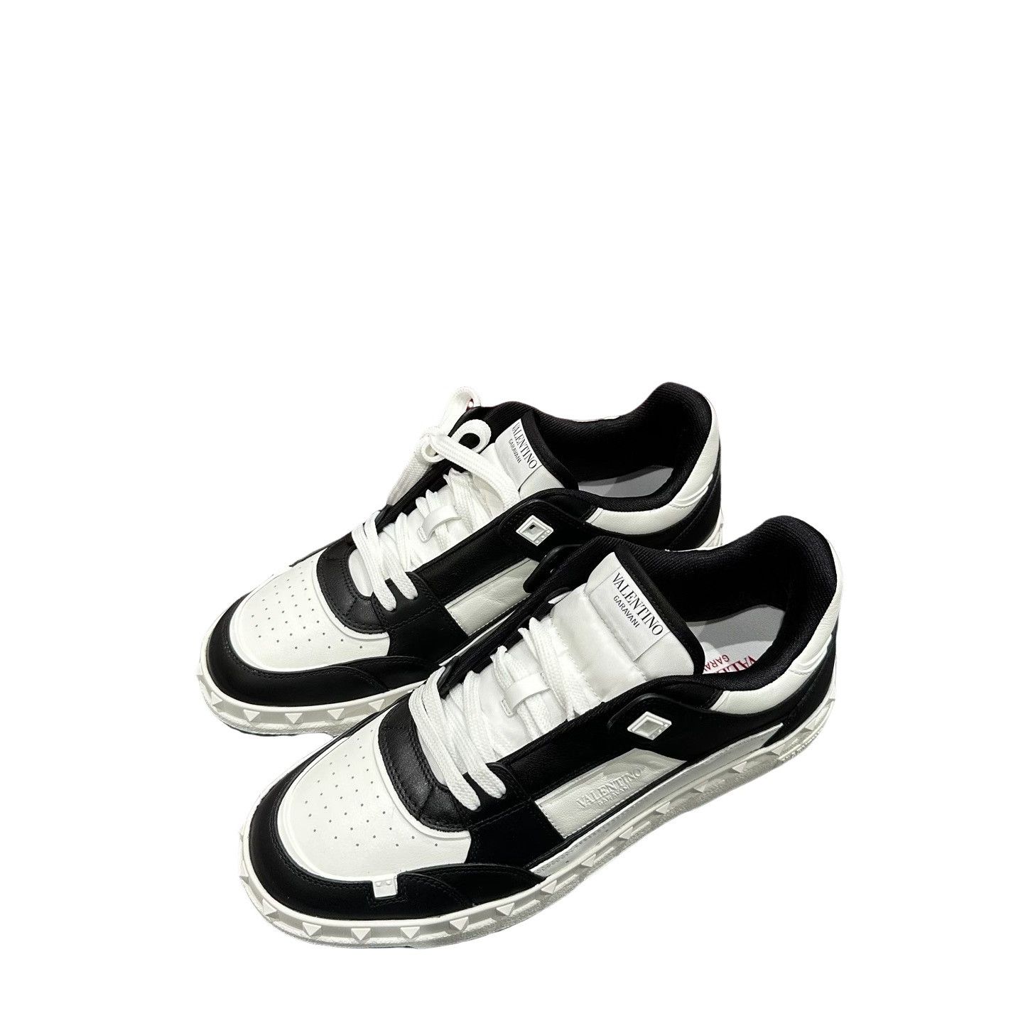 Valentino Valentino Rockstud Black & White Sneakers EU 42 Size US 9 / EU 42 - 1 Thumbnail