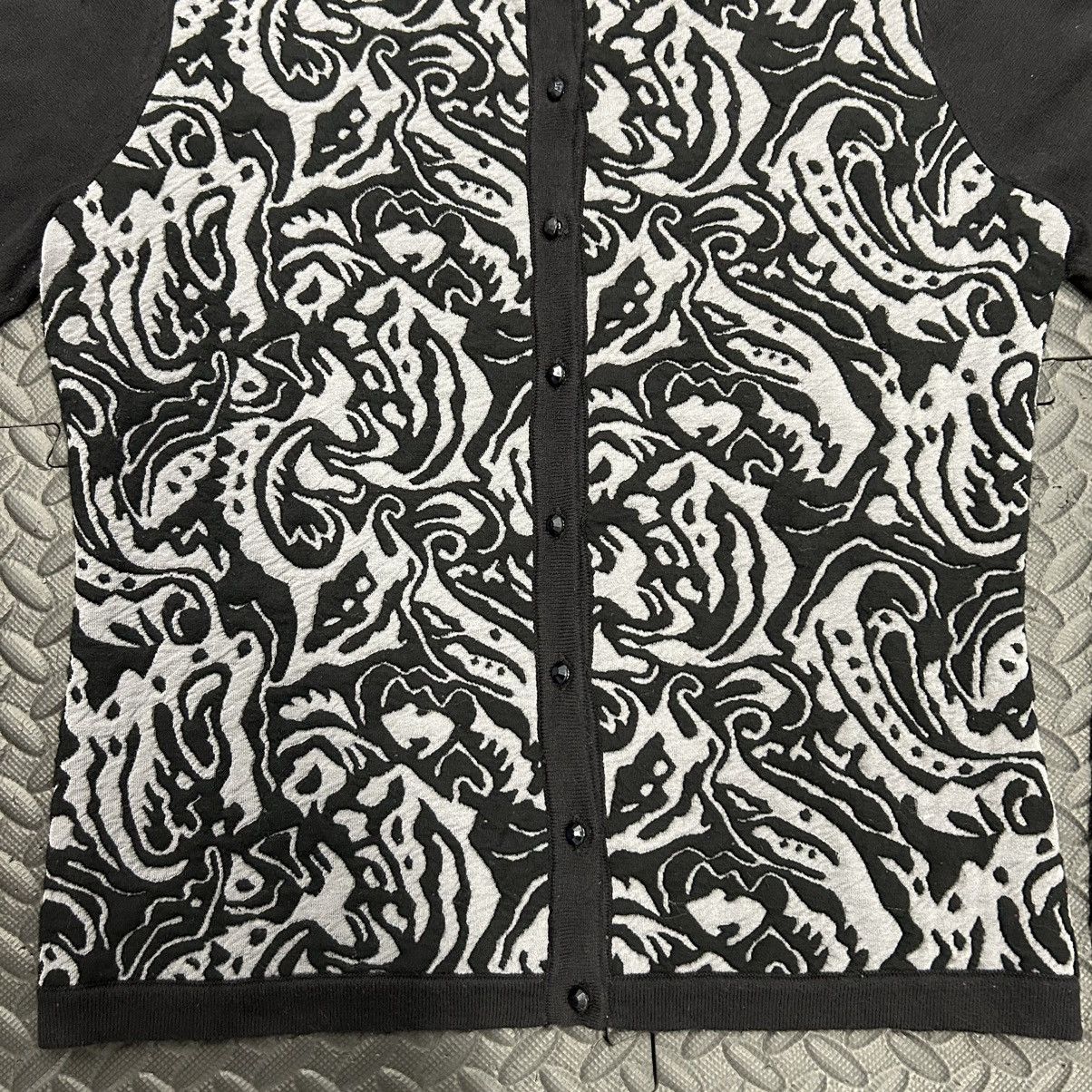 Designer New York & Company Cardigan Sweater Medium Floral 3D L/S Size M / US 6-8 / IT 42-44 - 3 Thumbnail