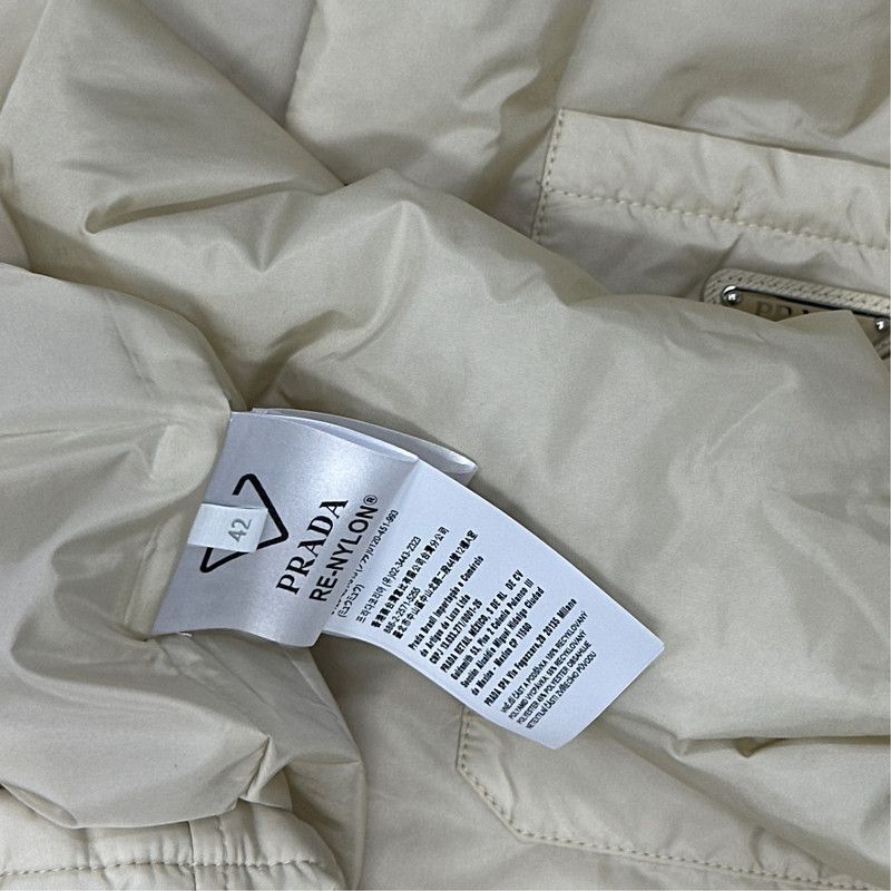 Prada Prada Logo ButtonUp Long Sleeve Jacket Women-2506 Size US S / EU 44-46 / 1 - 4 Thumbnail