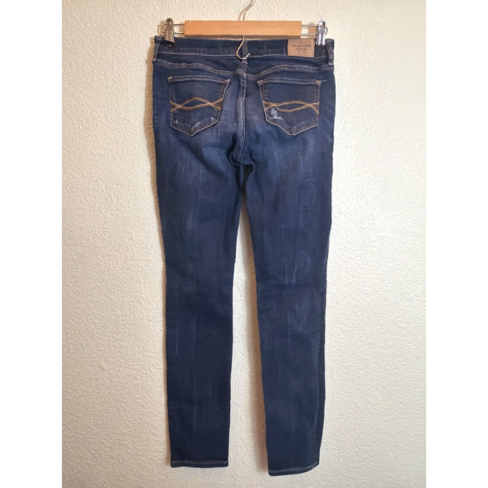 Abercrombie & Fitch Abercrombie Fitch Women’s Skinny Jeans Dark Wash Distressed 24x27 Low Rise 00 Blue Size 24" / US 00 / IT 34 - 7 Thumbnail