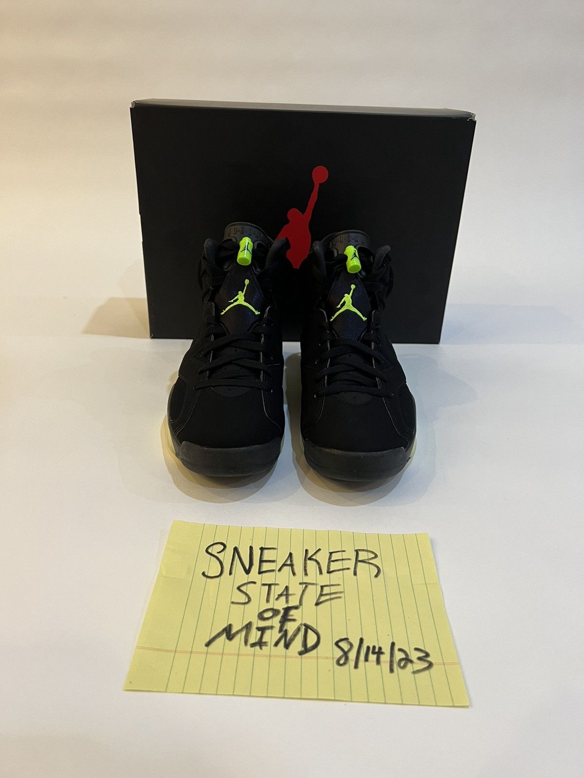Jordan Brand NEW Air Jordan 6 Retro Black Electric Green Size 8.5 Size US 8.5 / EU 41-42 - 2 Thumbnail