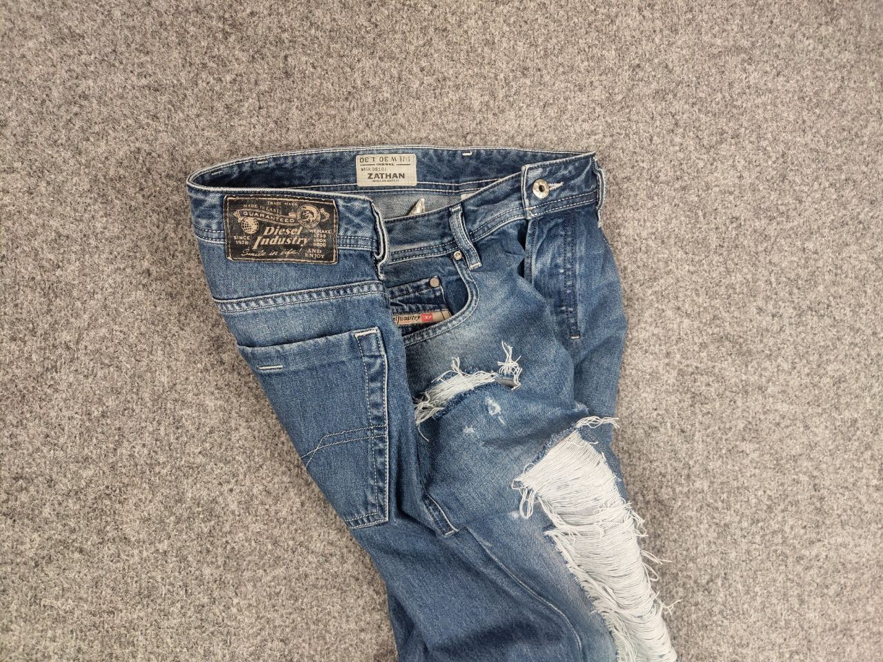 If Six Was Nine × Le Grande Bleu (L.G.B.) × Vintage Vintage Diesel If Six Was Nine style Distressed Flared Jeans Size US 30 / EU 46 - 13 Thumbnail