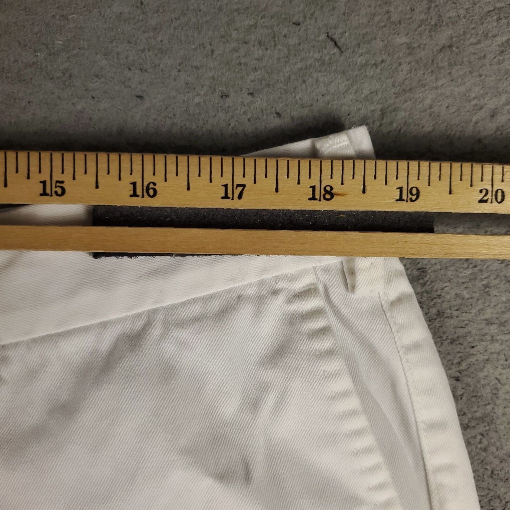Peter Millar Peter Millar Shorts Mens Size 40 White Cotton Golf Flat Front Casual Chino Size US 40 / EU 56 - 5 Thumbnail