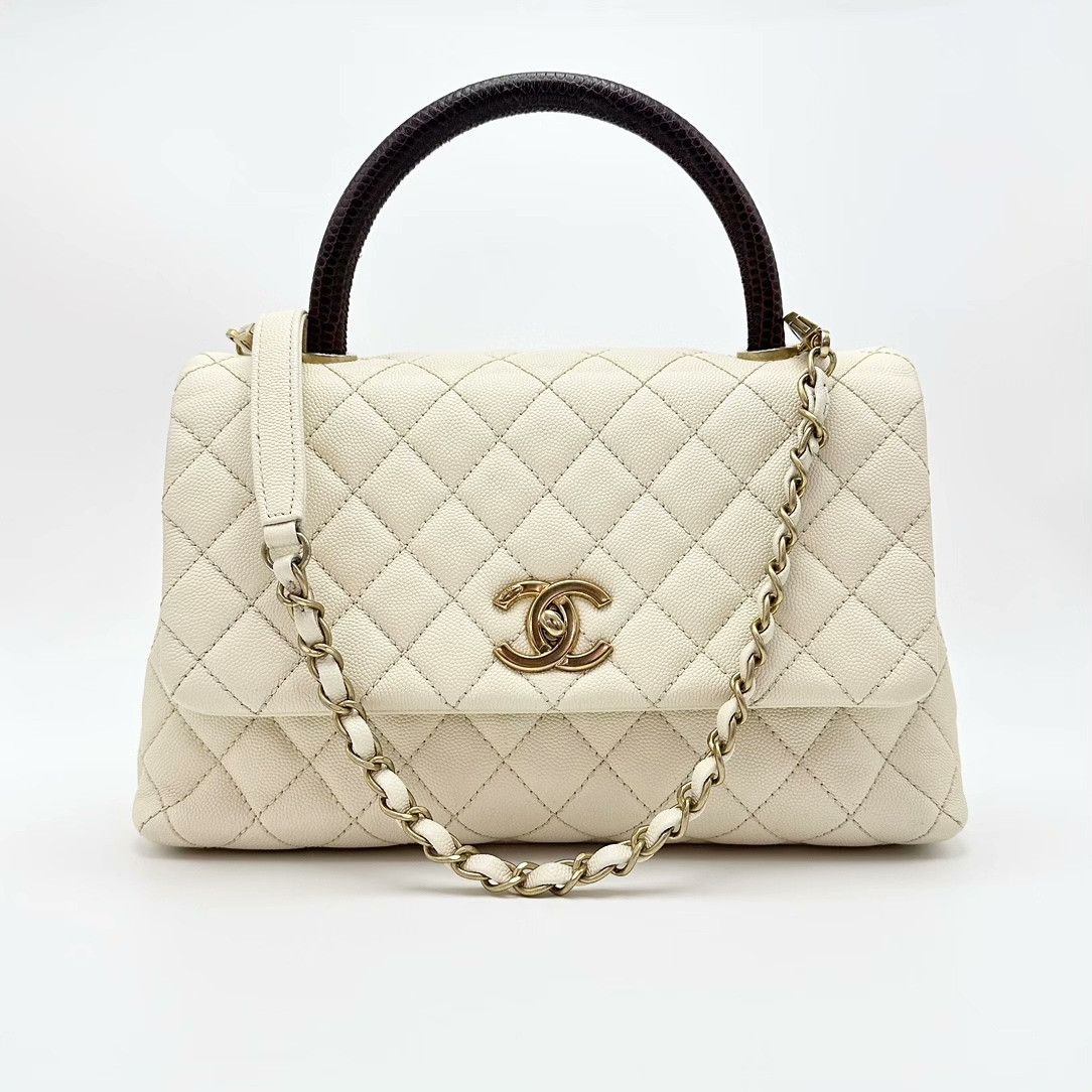 Chanel Pre-loved Bag Very good condition Size ONE SIZE - 1 Thumbnail