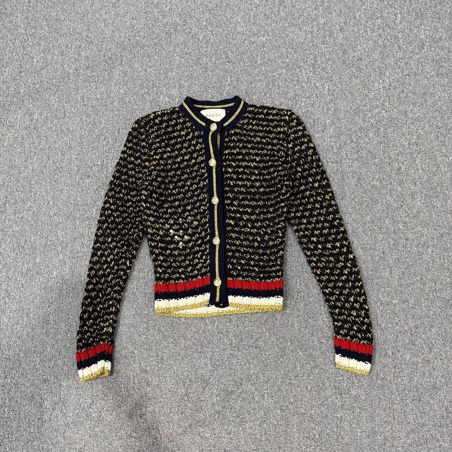 Gucci Gucci woven jacket M 99 new Size M / US 6-8 / IT 42-44 - 1 Thumbnail