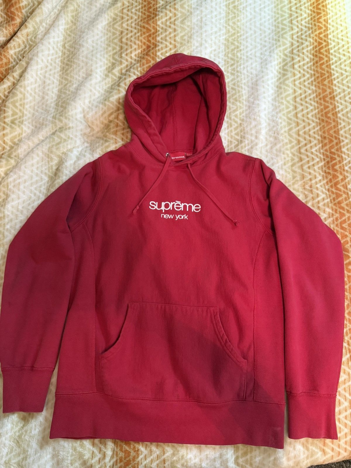 Supreme Classic Logo Shop Hooded Tokyo Supreme - Classic Logo