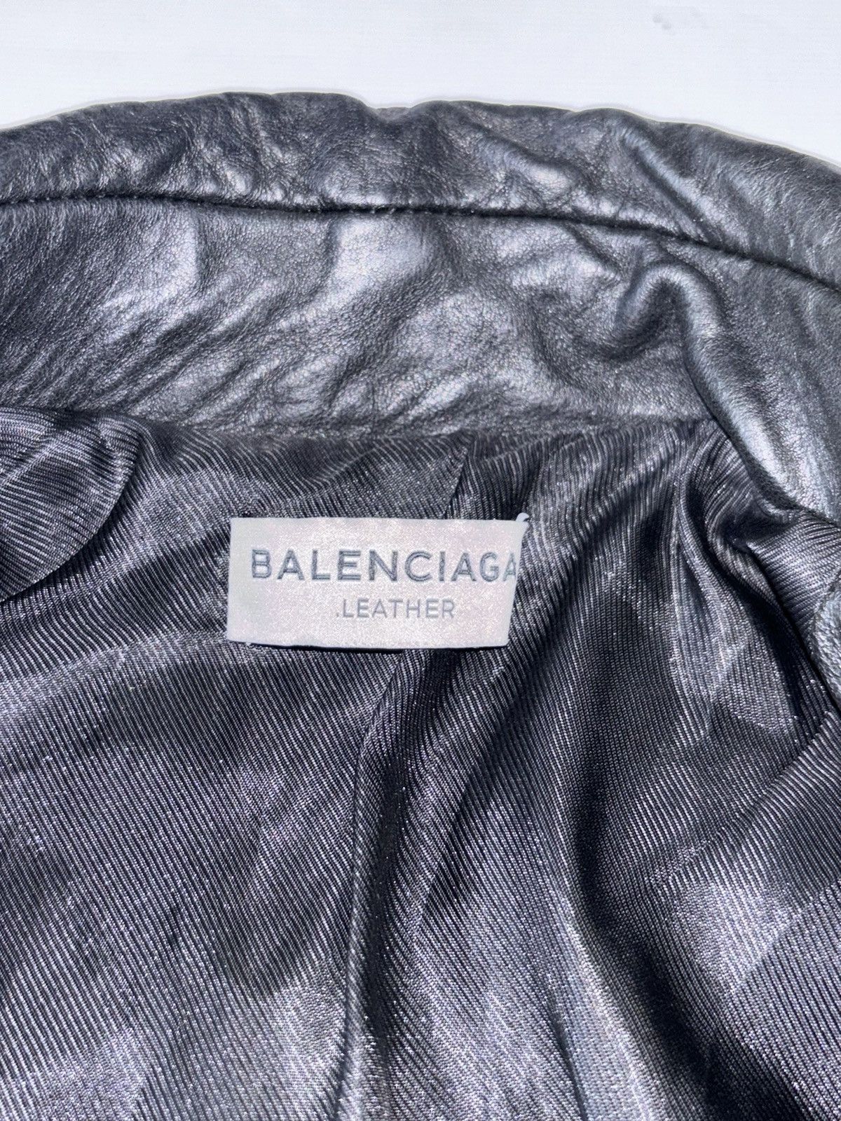 Balenciaga Balenciaga Distressed Leather Biker Jacket Size XS / US 0-2 / IT 36-38 - 8 Thumbnail