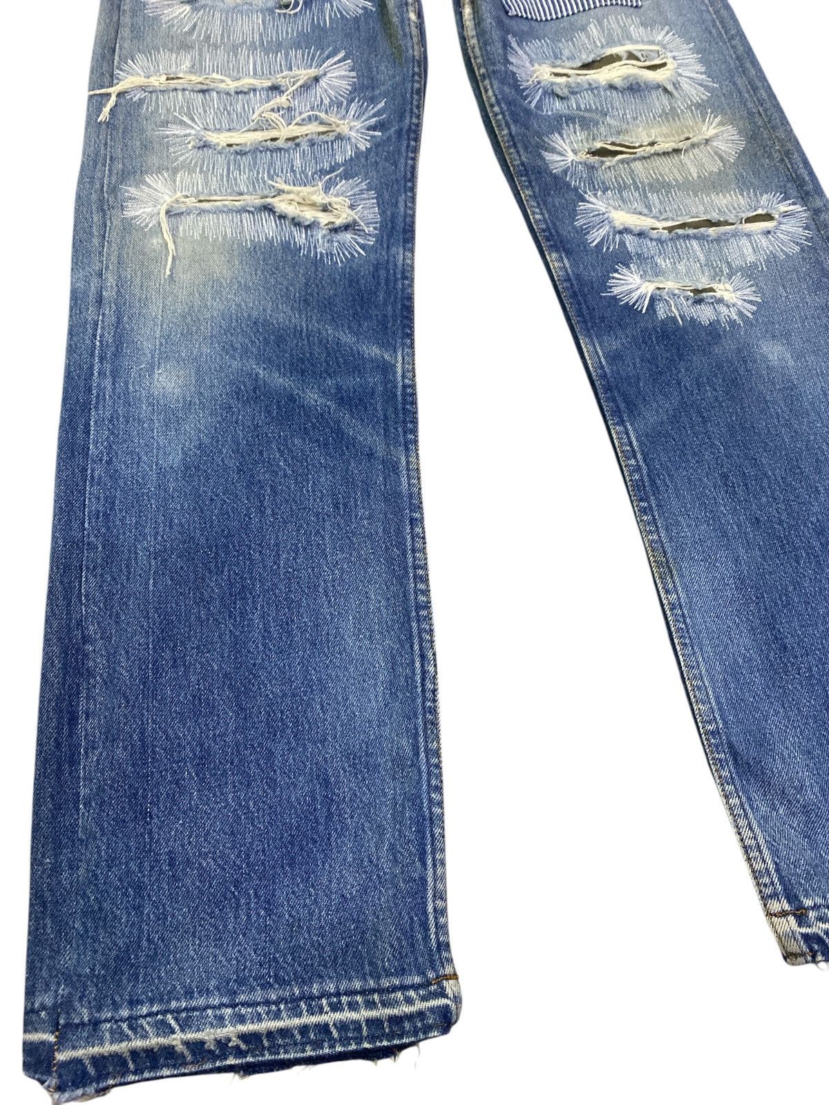 Levi's × Vintage Vintage Levi’s 501 Patchwork Repaired Jeans Size US 32 / EU 48 - 7 Thumbnail