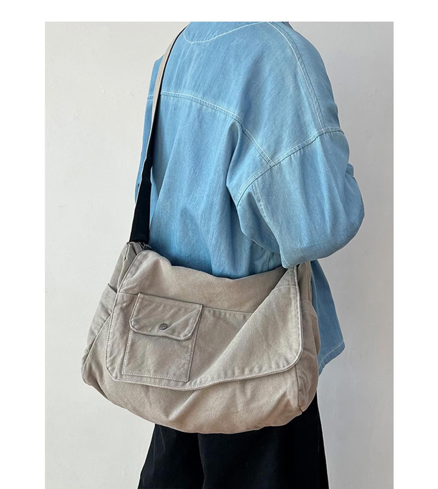 Stylish Canvas Messenger Bag in Grey, Women's