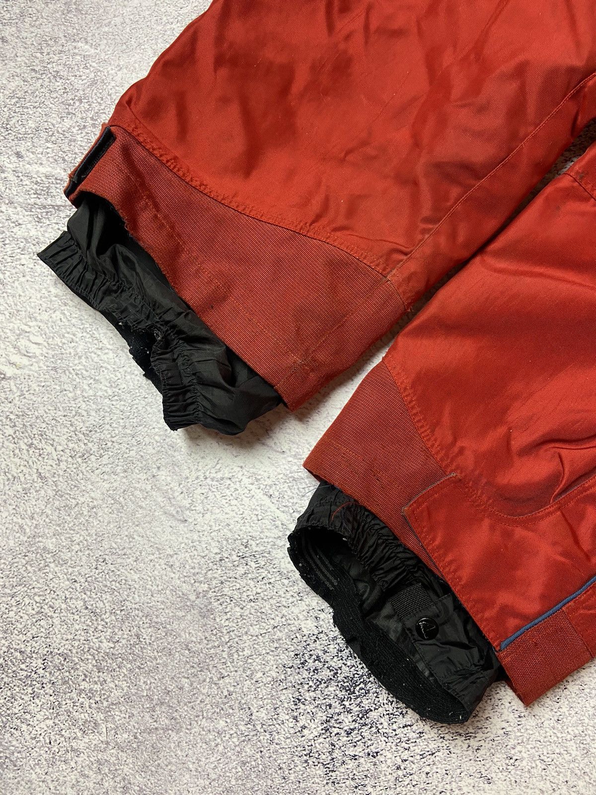 Nike ACG Vintage Nike ACG Snow Ski Pants Red Outer Layer 3 Rare Sport Size US 32 / EU 48 - 25 Thumbnail