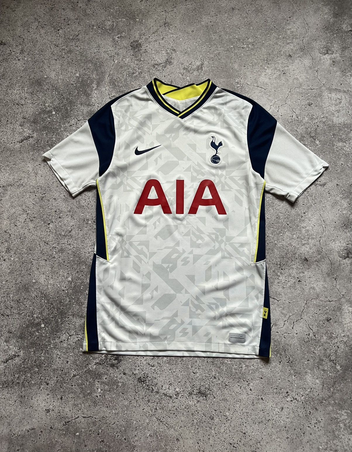 Nike Nike Tottenham Hotspur 2020/21 Home Football Shirt Jersey Size US S / EU 44-46 / 1 - 1 Thumbnail