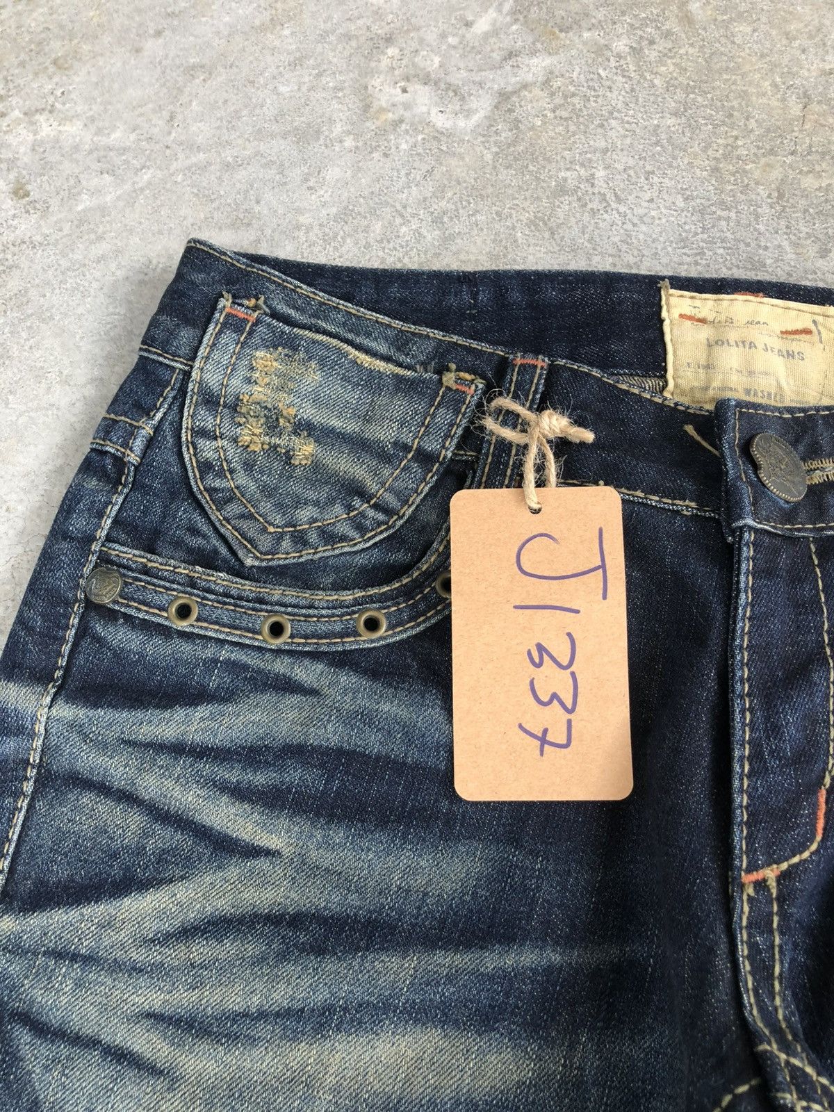 Japanese Brand Yoshitomo Nara Lolita Flared Jeans Distressed Size US 31 - 14 Thumbnail