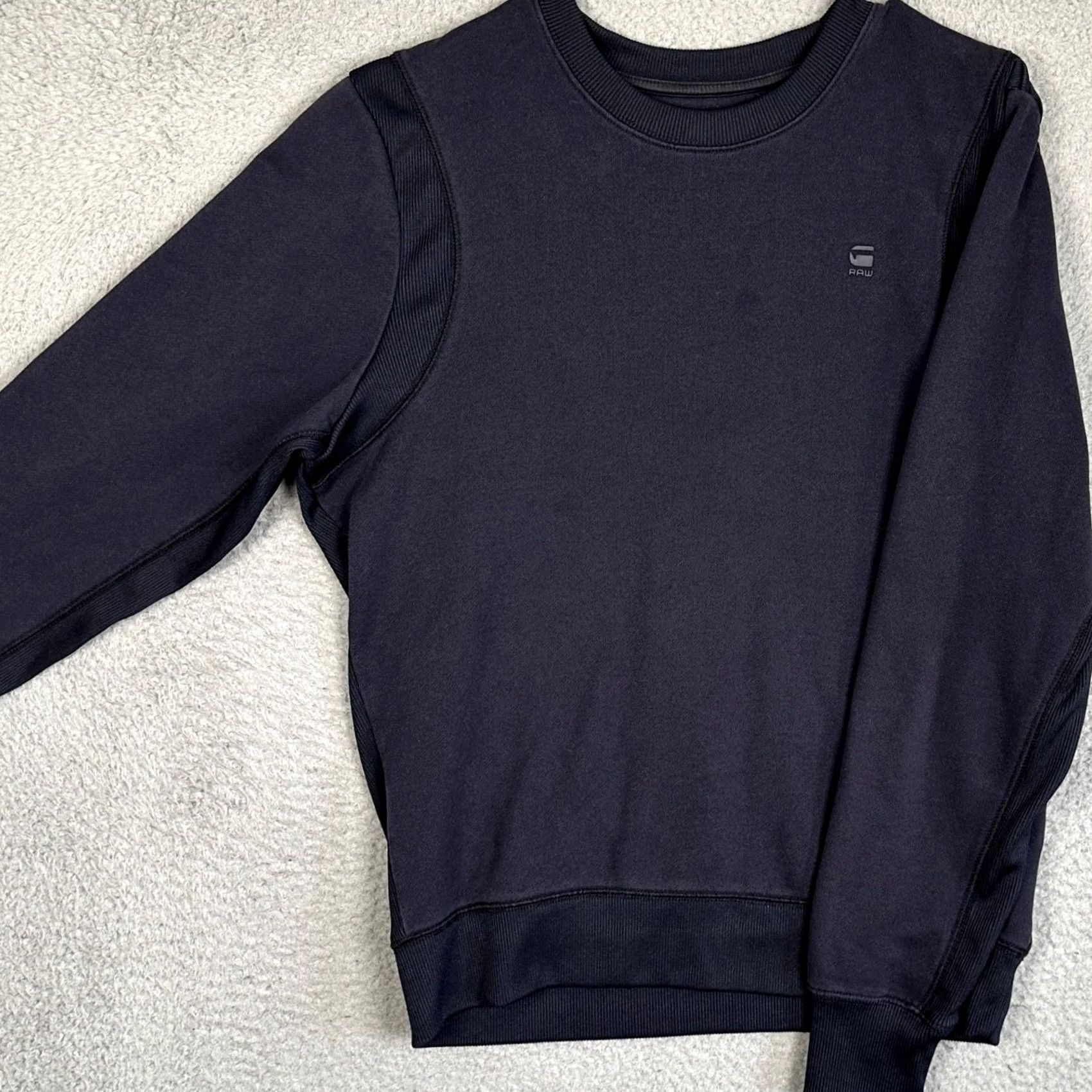 Vintage G-Star Raw Sweatshirt Crewneck Mens Medium Black Long Sleeve Pullover Casual Ribbed Side Panels Embroidered Logo Patch Size US M / EU 48-50 / 2 - 2 Thumbnail
