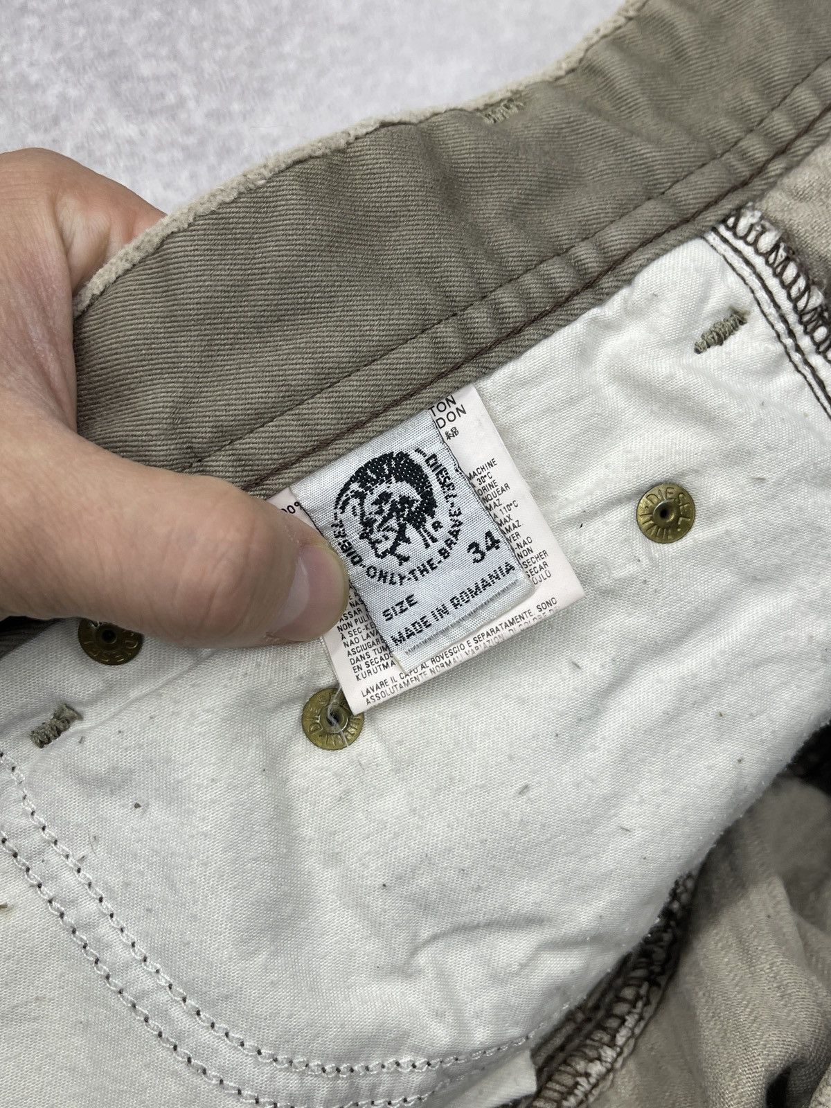 Diesel Vintage Diesel Corduroy Pants Beige Y2K Size US 34 / EU 50 - 16 Thumbnail