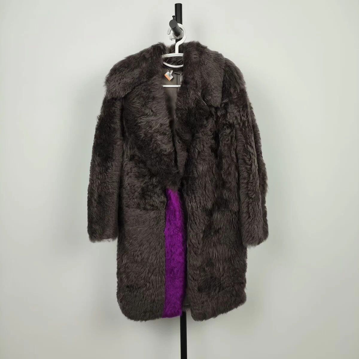 Fendi Fendi 38 Brown fur coat Size S / US 4 / IT 40 - 1 Thumbnail