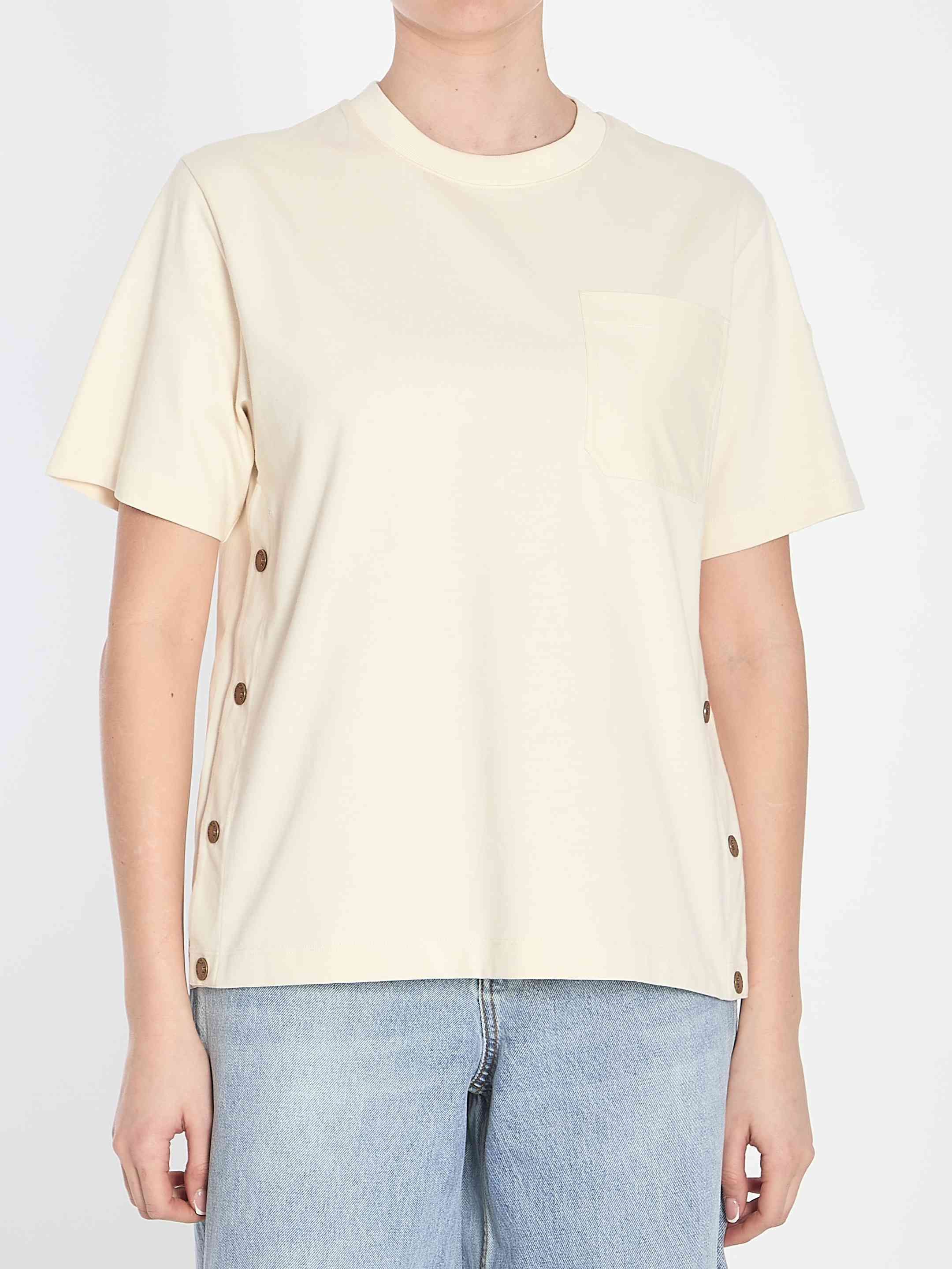 T-shirt with pocket