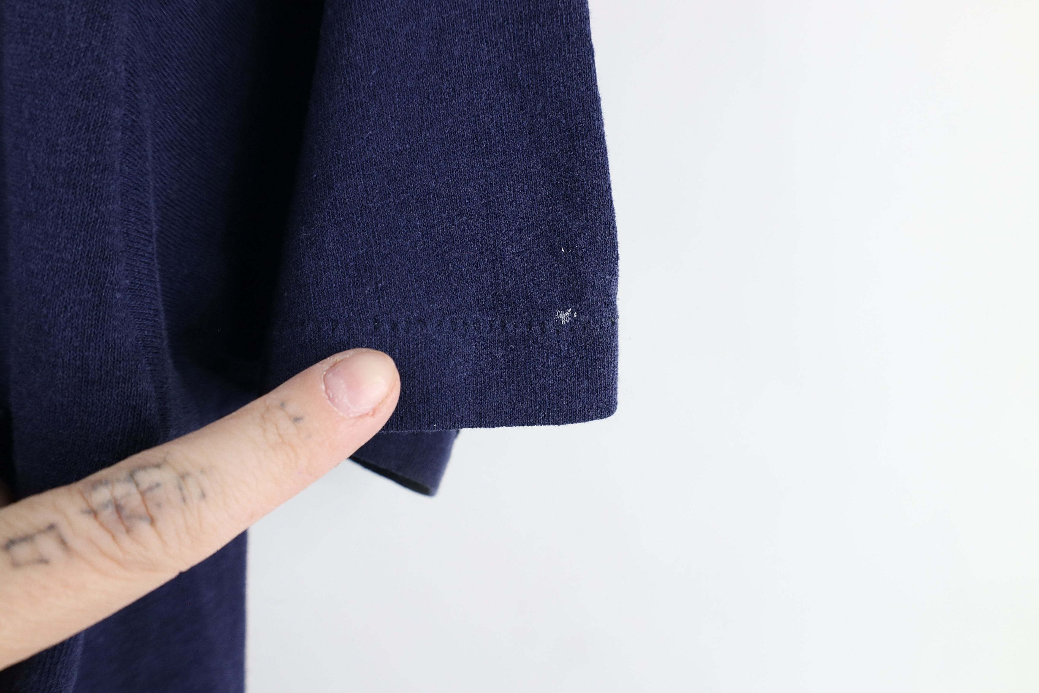 Vintage Vintage 90s Streetwear Blank Thin Pocket T-Shirt Blue USA Size US M / EU 48-50 / 2 - 4 Thumbnail