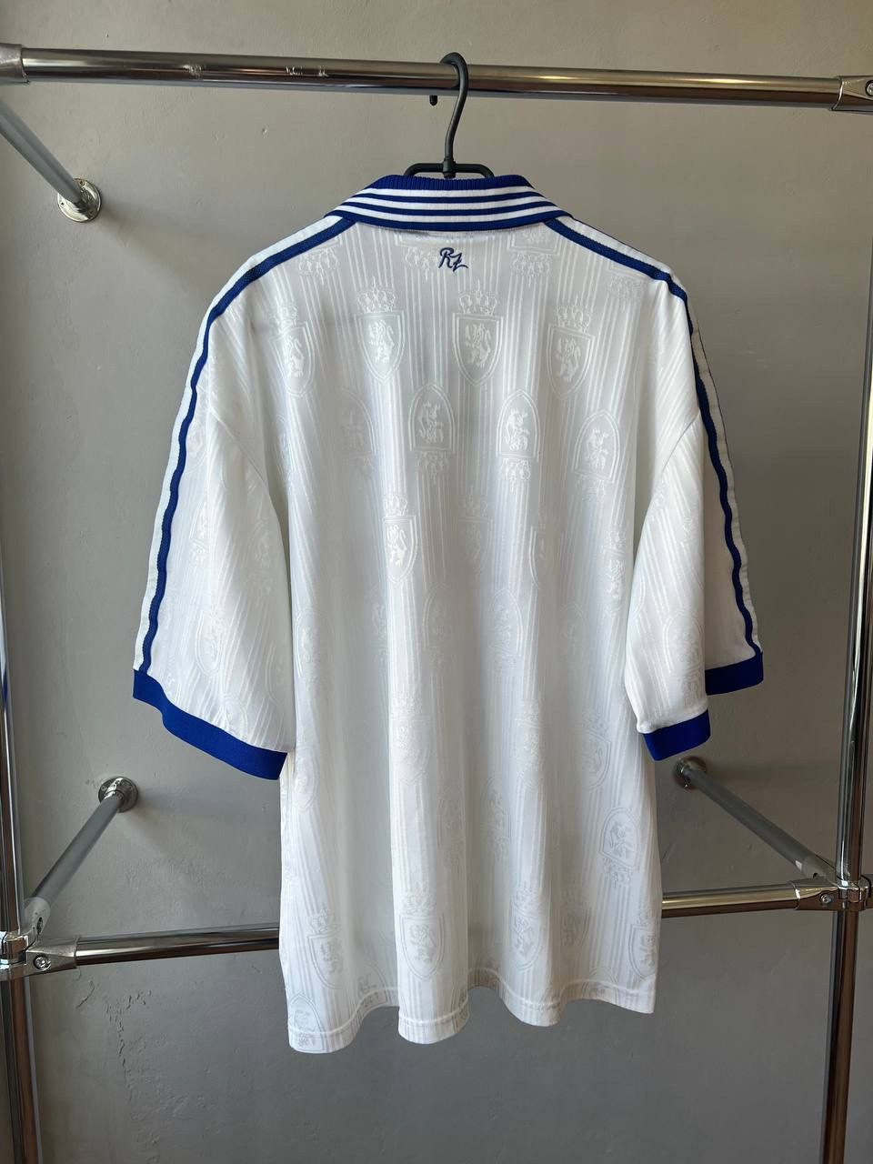 Vintage 1997/98 REAL ZARAGOZA HOME SOCCER JERSEY FOOTBALL SHIRT SZ L Size US L / EU 52-54 / 3 - 9 Thumbnail