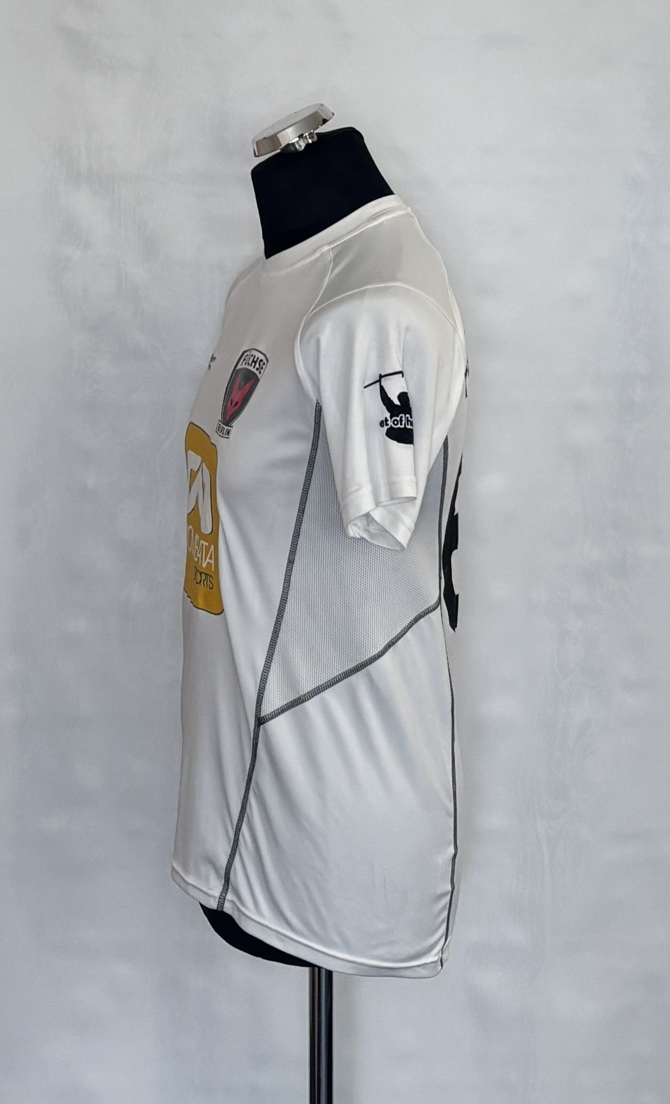 Other Fuchse Berlin TSK #63 Handball Jersey Size S Size US S / EU 44-46 / 1 - 3 Thumbnail