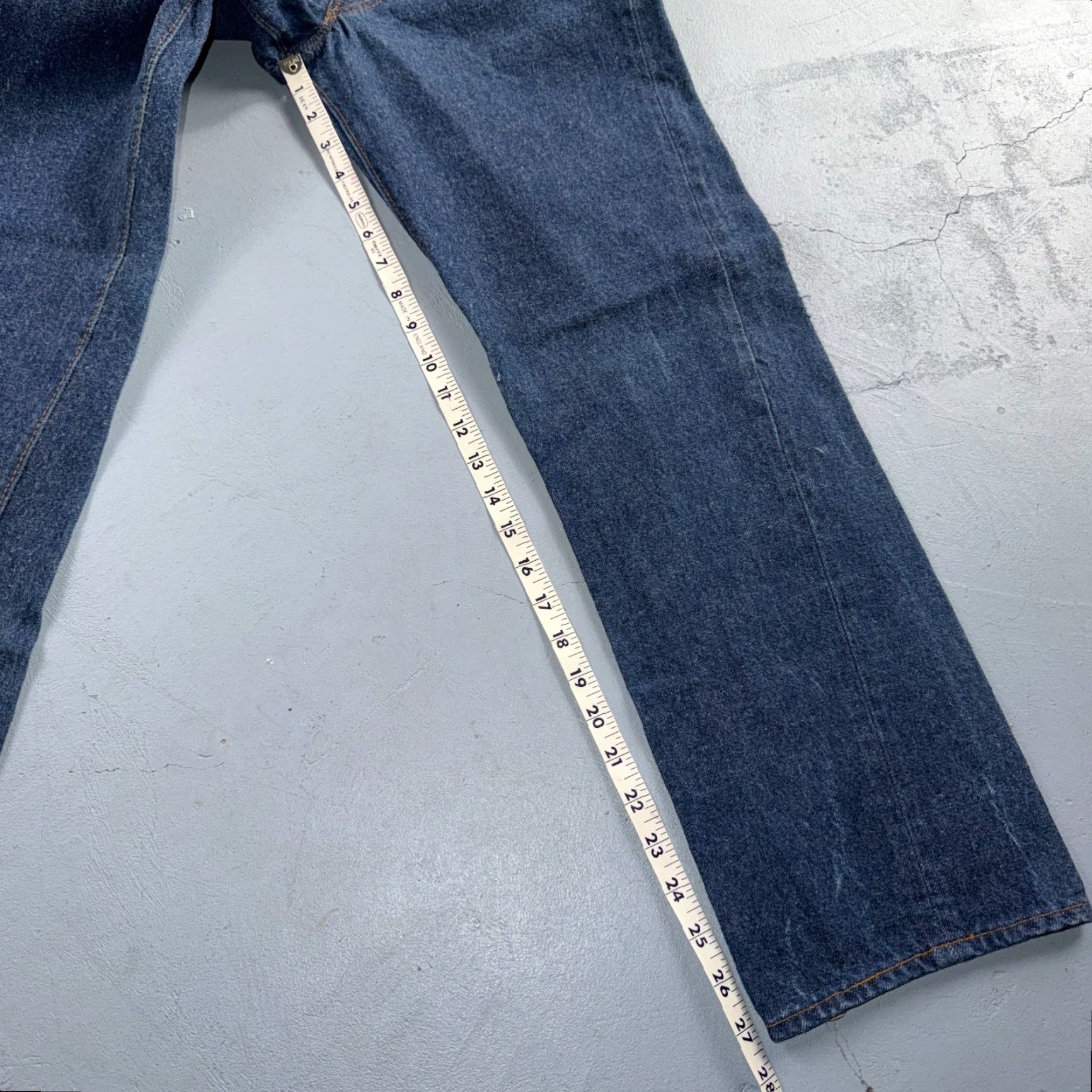 Levi's Levis 501 Vintage 80s Redline Selvedge USA Jeans Fuzzy Dark Wash 27x31 Act 25x27 Levi's 501 Series Size US 27 - 6 Thumbnail