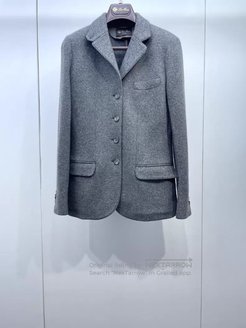 Loro Piana Loro Piana Pure cashmere blazer jacket. Size XS / US 0-2 / IT 36-38 - 1 Thumbnail