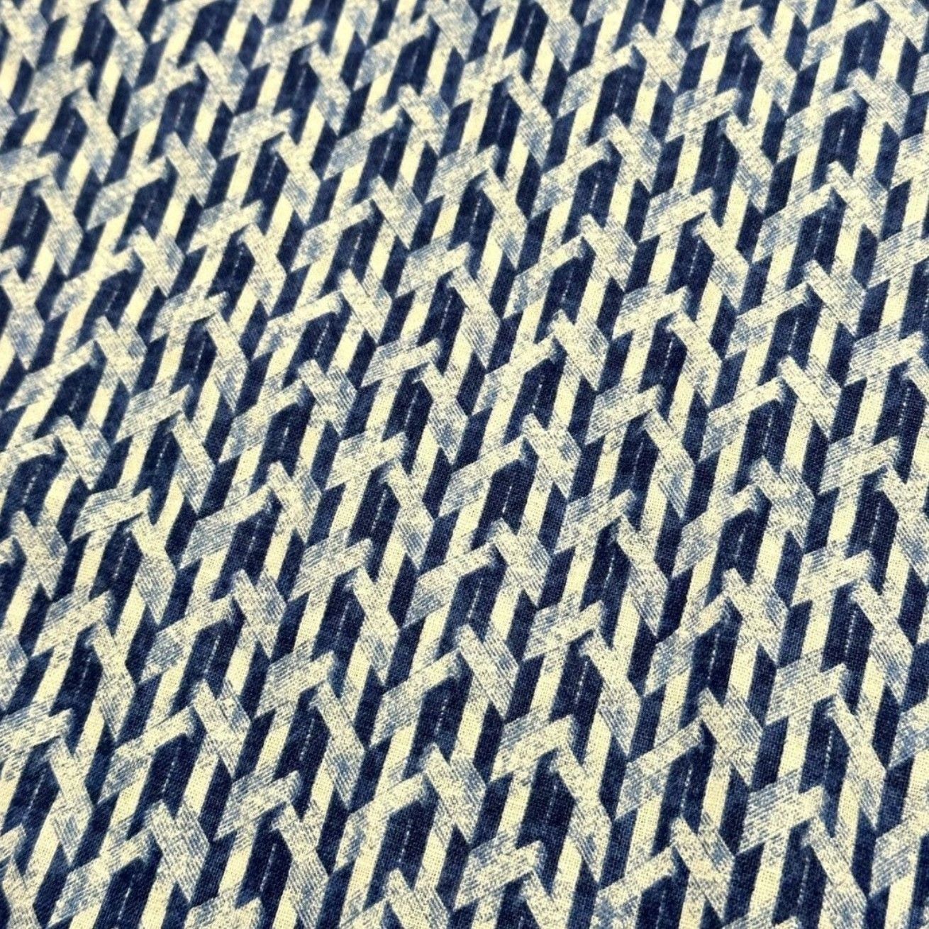 Robert Graham Robert Graham Tulsa Geo Blue White Long Sleeve Button Down S Size US S / EU 44-46 / 1 - 10 Thumbnail
