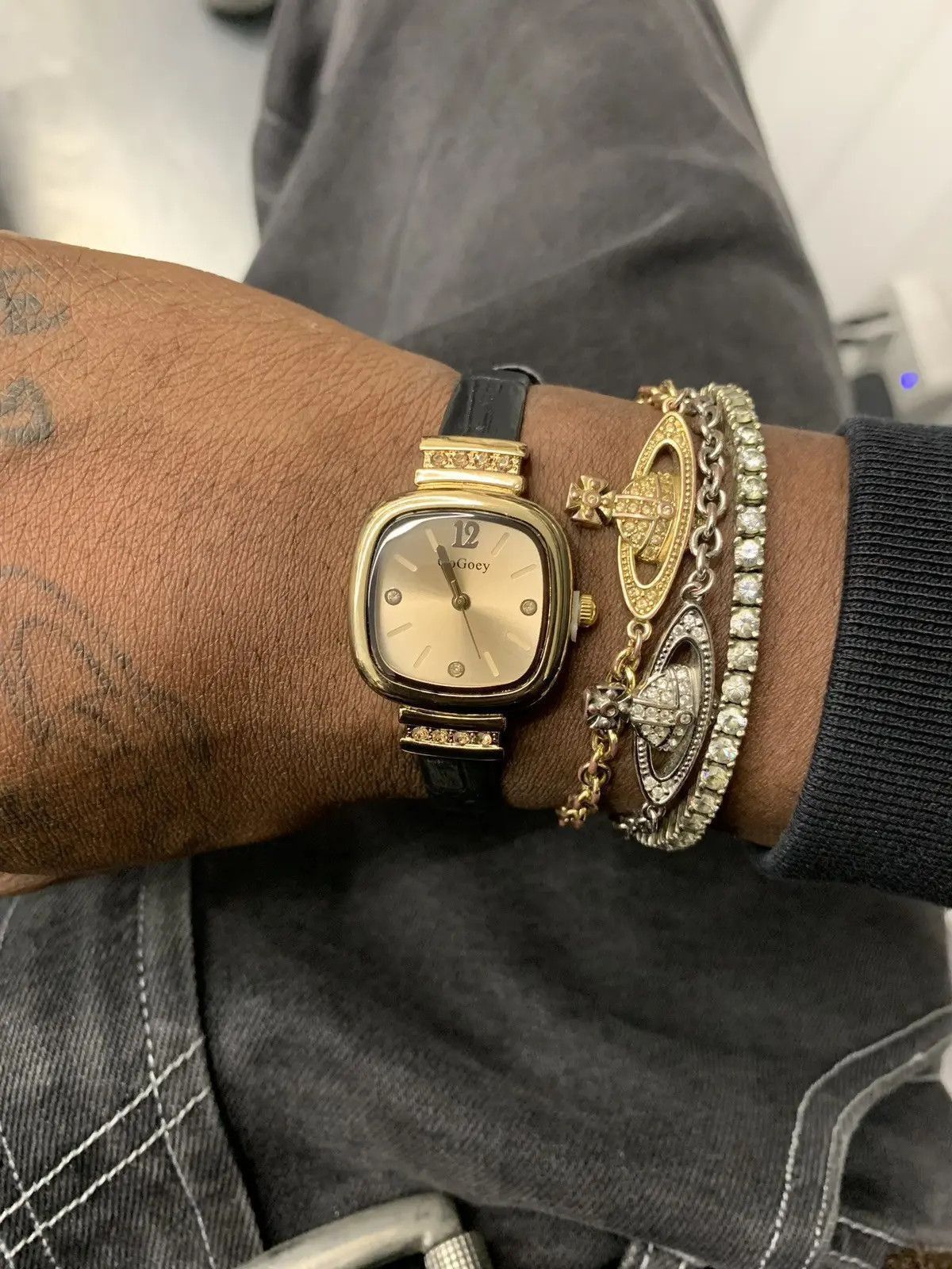 Jewelry 90s vintage retro luxury style gold leather watch Size ONE SIZE - 5 Thumbnail