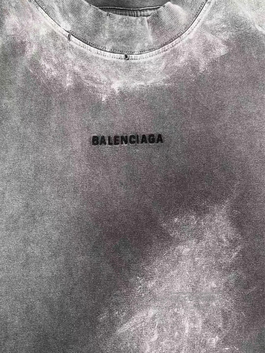Balenciaga Balenciaga Logo Embroidered Crewneck T-Shirt. Size US S / EU 44-46 / 1 - 3 Thumbnail