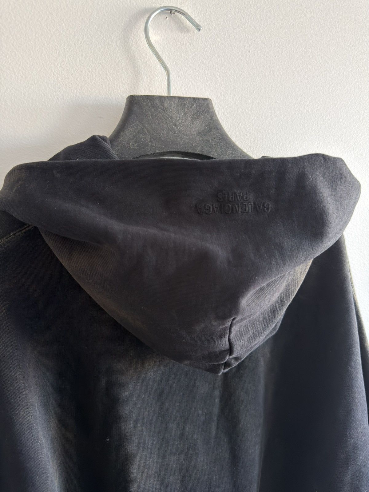 Balenciaga *RARE* BALENCIAGA DEMNA MUD SHOW RUNWAY DYED HOODIE BELLA Size US M / EU 48-50 / 2 - 9 Thumbnail