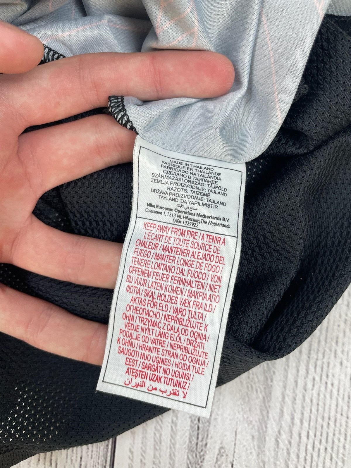 Nike Vintage Nike total 90 tee logo size L Size US L / EU 52-54 / 3 - 6 Thumbnail