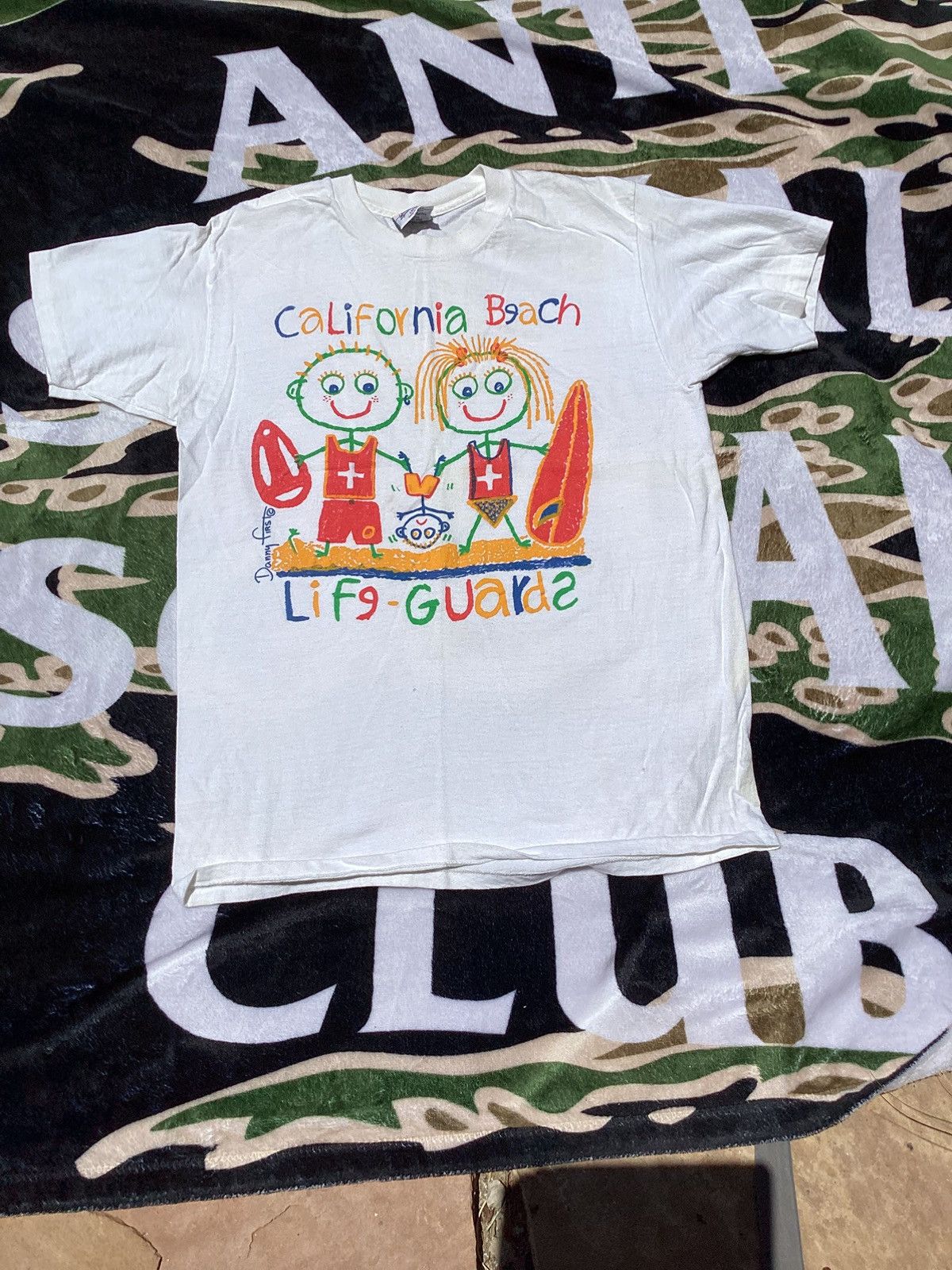 Vintage Vtg Cali beach lifeguard Danny first art single stitch Tee Size US L / EU 52-54 / 3 - 1 Thumbnail
