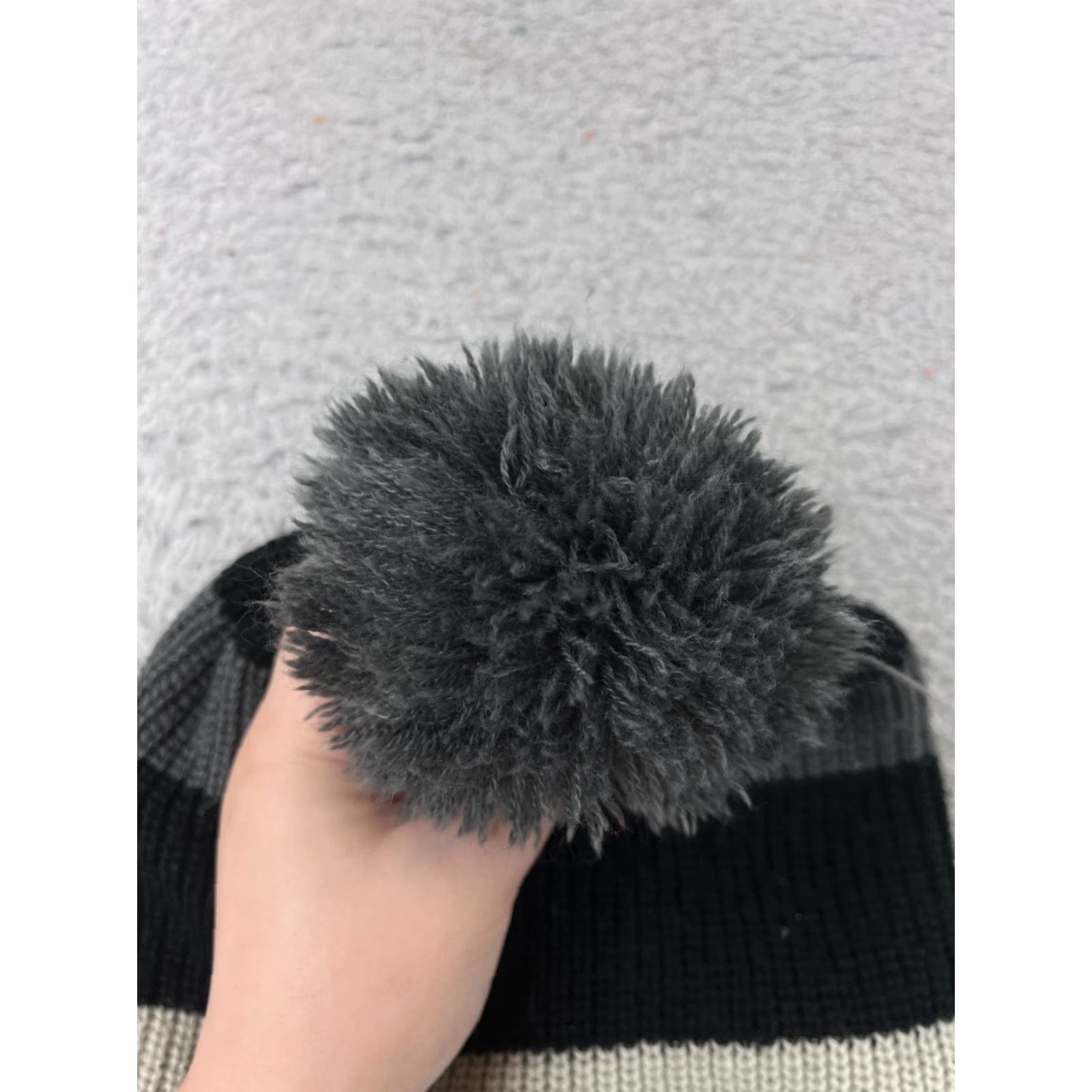 Burton Burton Beanie Toque Adult One Size Gray Black Stripe Knit 100% Acrylic Ski Pom Hat Mens One Size Gray Stripe 100% Acrylic Burton Beanie Size ONE SIZE - 3 Thumbnail