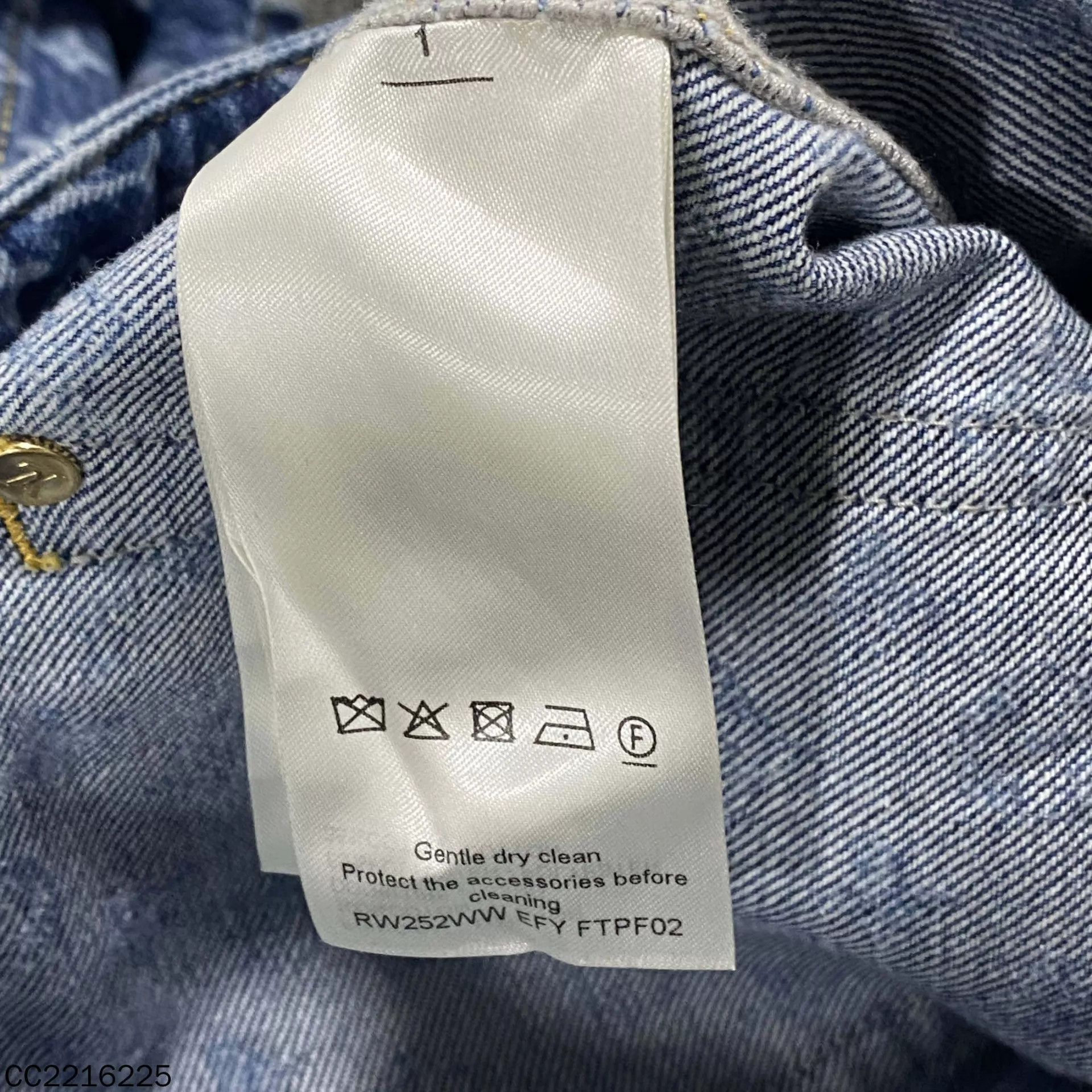 Louis Vuitton LV Monogram all over print jeans 34 Size 25" / US 0 / IT 36 - 4 Thumbnail