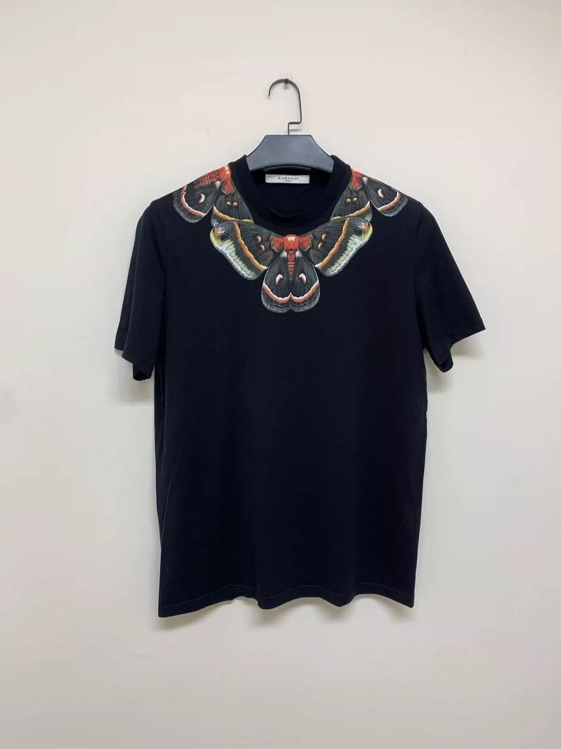 Givenchy Givenchy Butterfly Five Pointed Star Printed T-Shirt/ 2505- Size US M / EU 48-50 / 2 - 1 Thumbnail