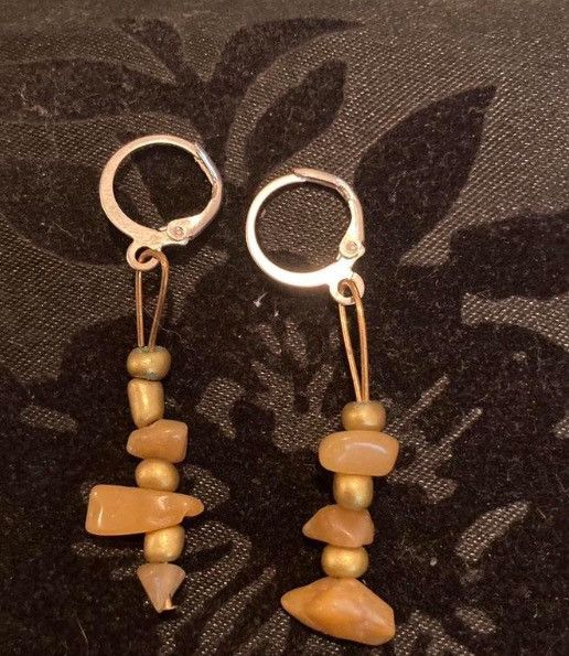 Other Honey jade chip beaded earrings Size ONE SIZE - 1 Preview