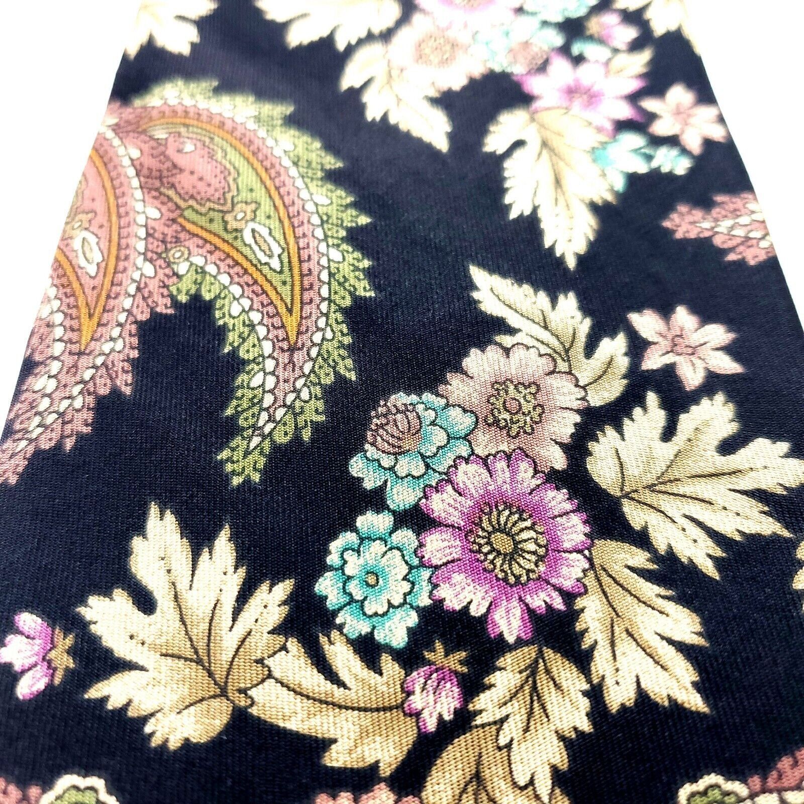 Bill Blass Bill Blass Silk Tie Black Floral Print Size ONE SIZE - 2 Thumbnail