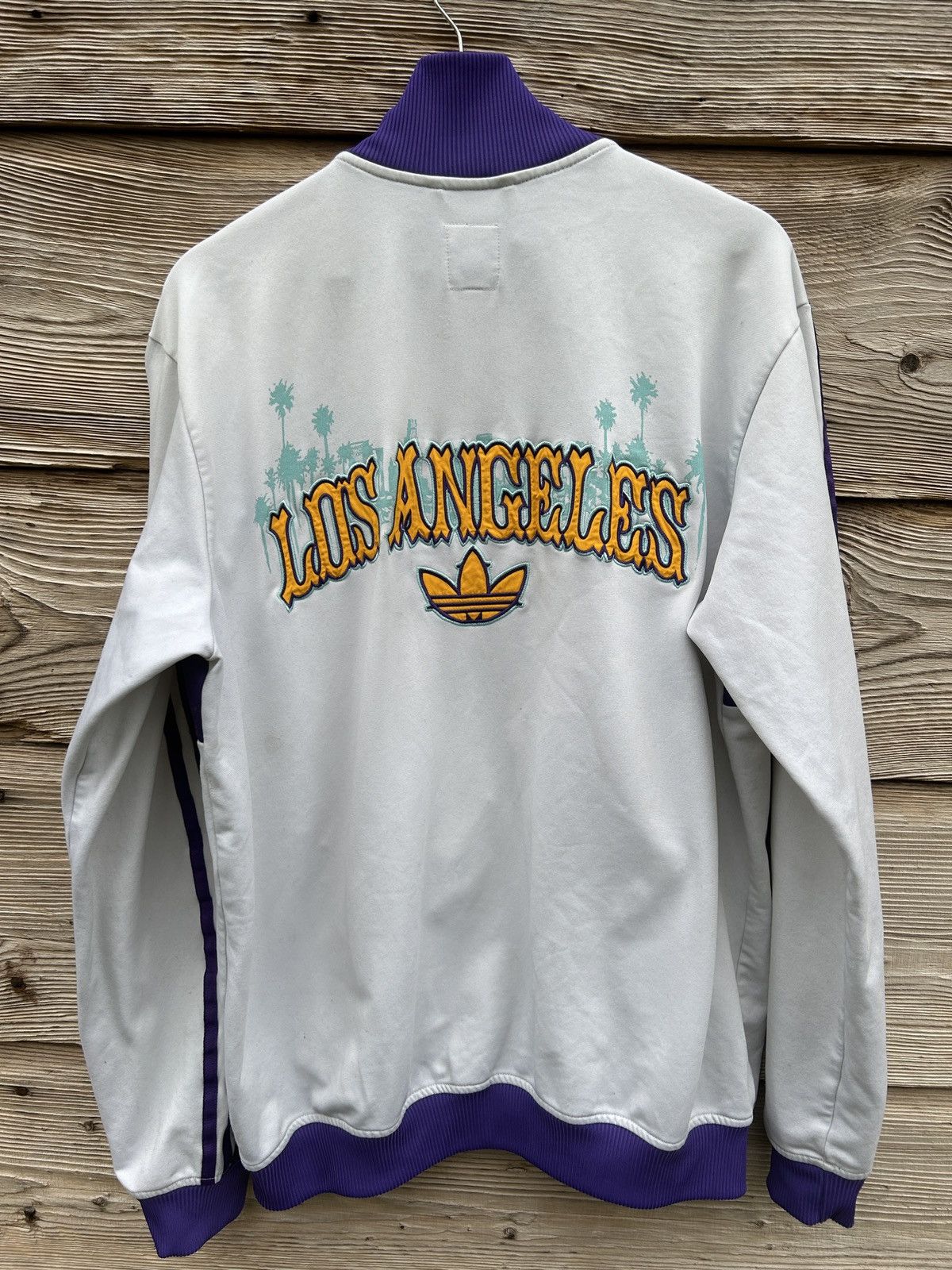 Adidas Vintage Adidas Originals LA Lakers 2010 NBA Tracksuit Jacket Size US XL / EU 56 / 4 - 6 Thumbnail