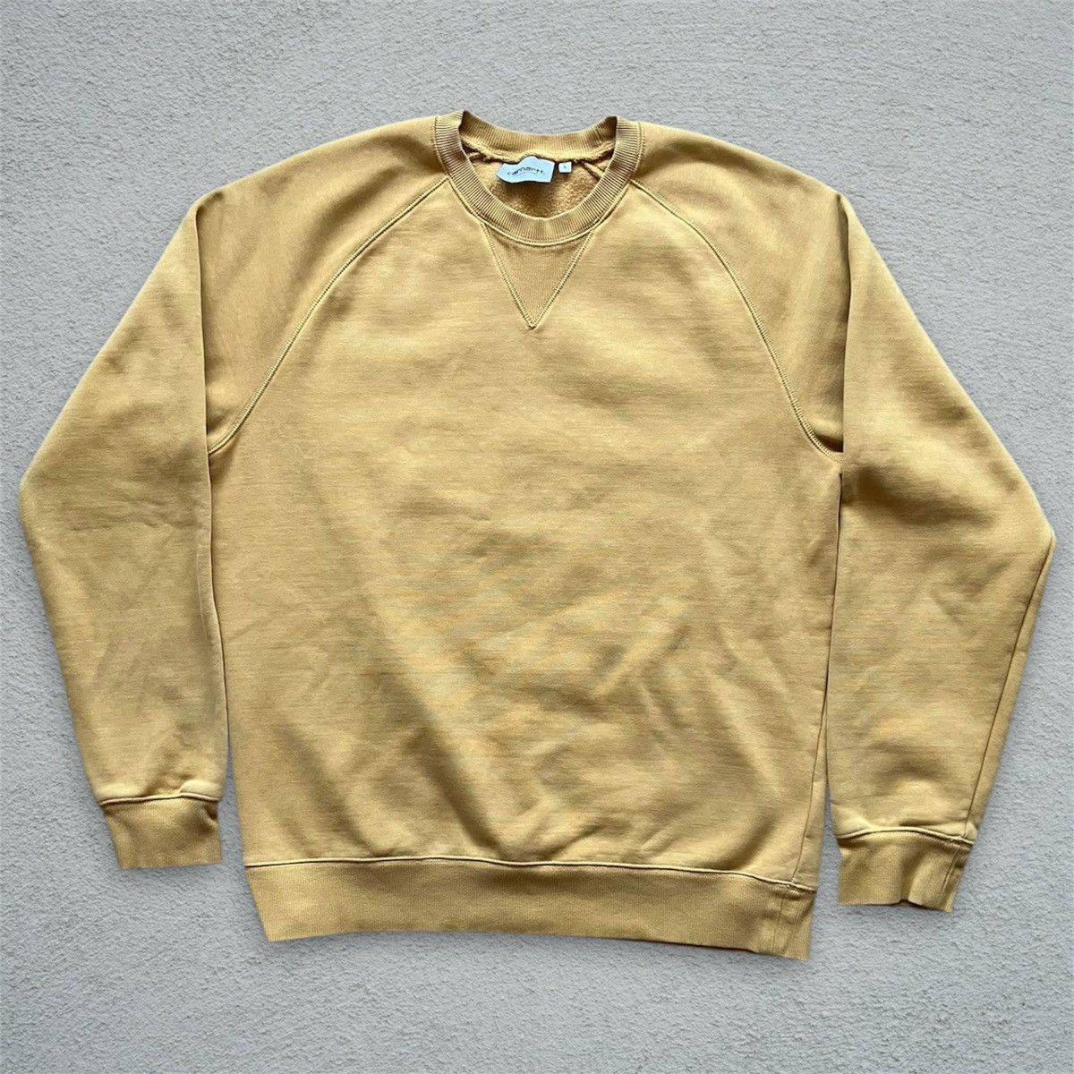 Carhartt Wip Carhartt WIP Essential Crewneck Sweatshirt Burnt Yellow Size US L / EU 52-54 / 3 - 1 Thumbnail