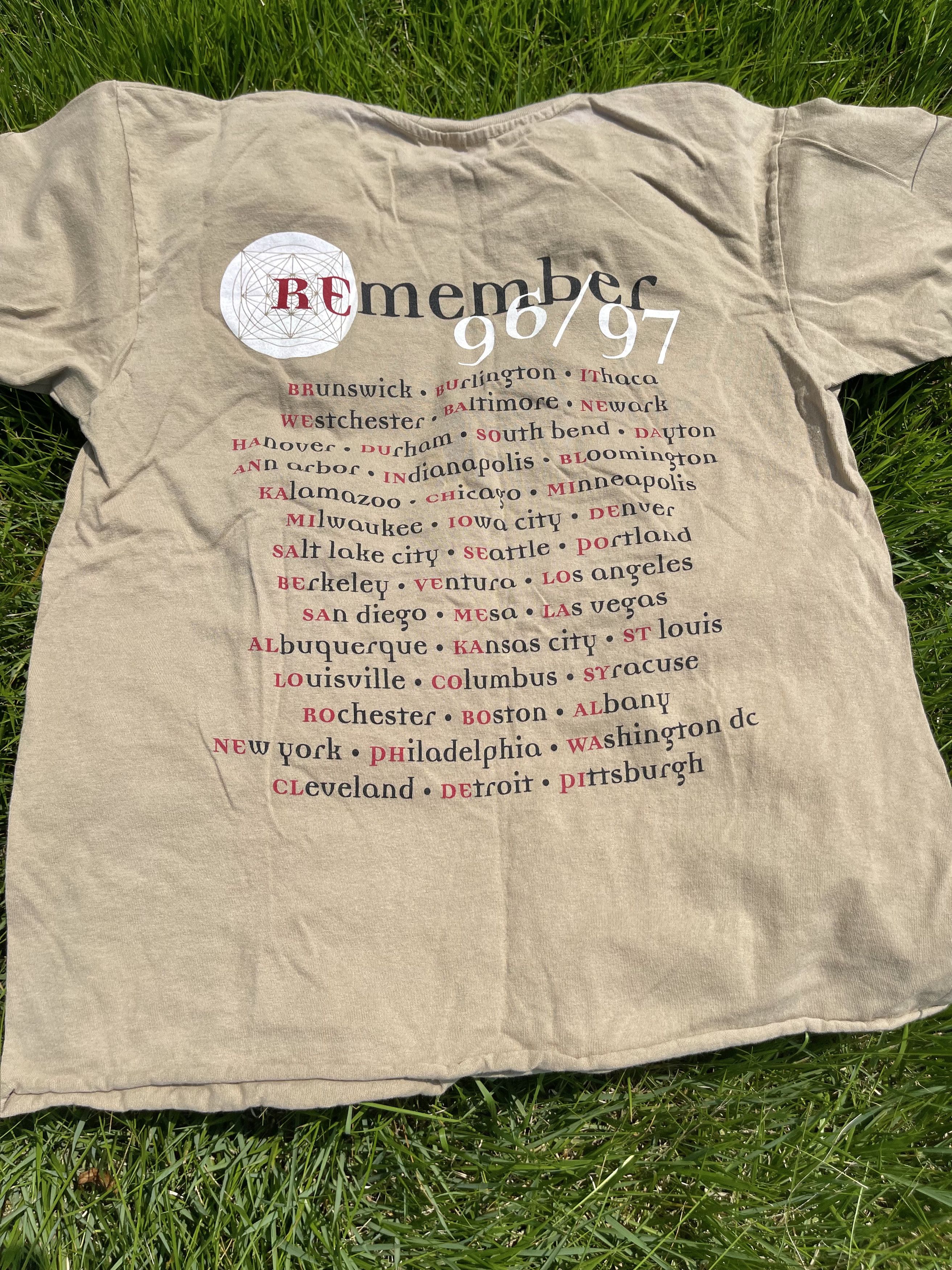Band Tees 1996 Rusted Root 90's Vintage Rock Band Concert Tour T-Shirt Size US L / EU 52-54 / 3 - 7 Thumbnail