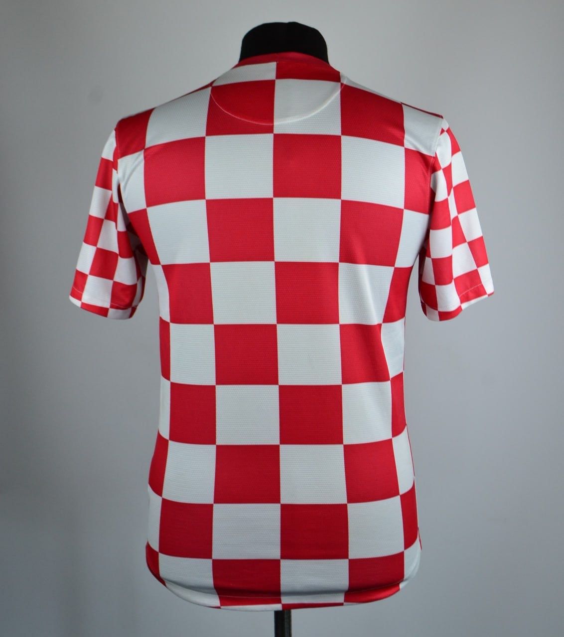 Nike CROATIA 2012/2013 NIKE HOME FOOTBALL SHIRT SOCCER JERSEY Size US S / EU 44-46 / 1 - 5 Thumbnail